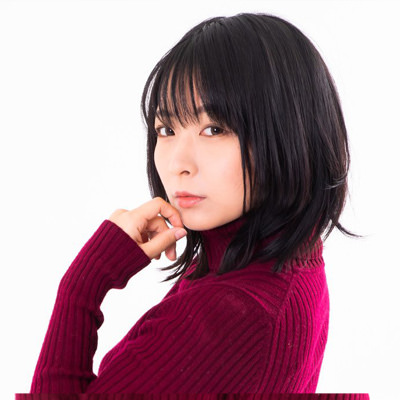 にゃるる モデルの紹介 ぱくたそ