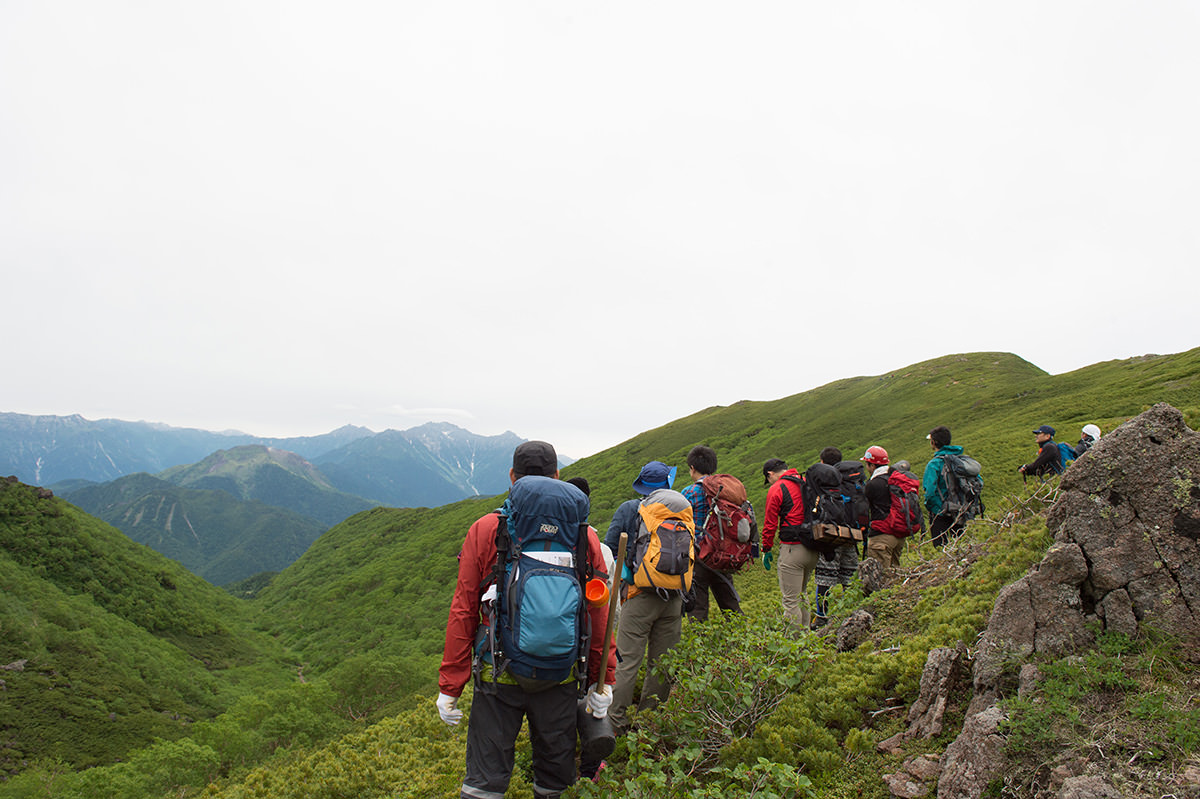 登山道整備の様子