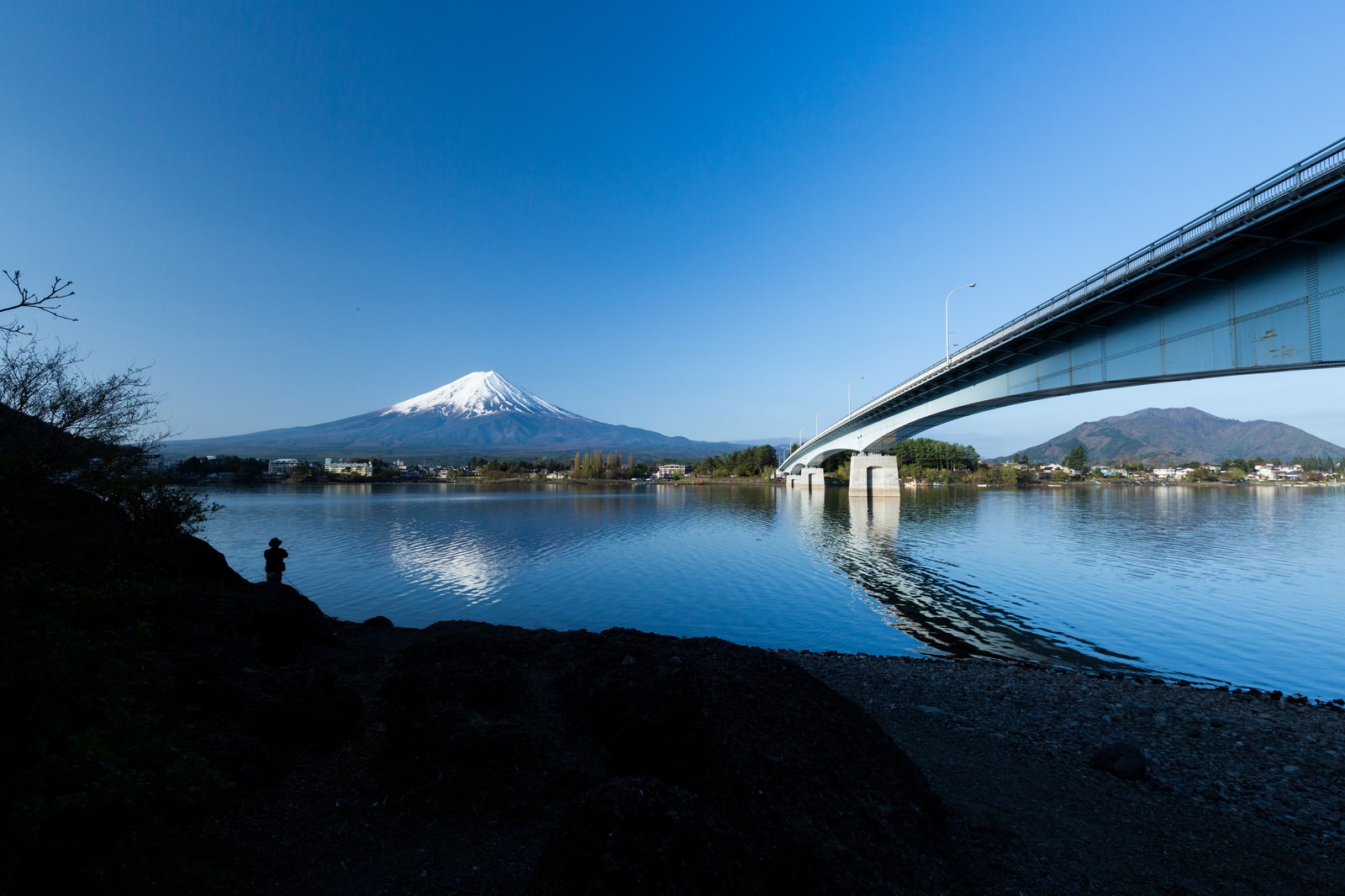 河口湖と富士山の写真素材 ぱくたそ