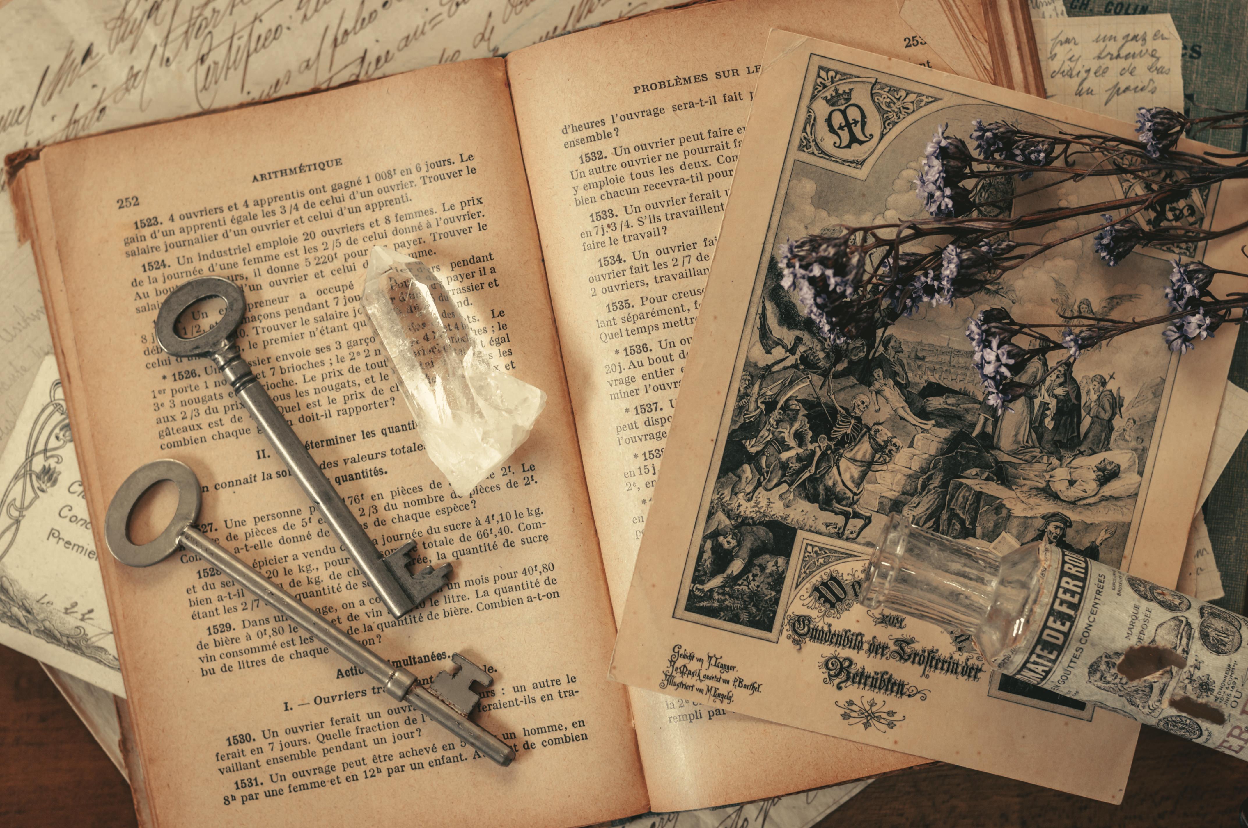 古い鍵と洋書の写真を無料ダウンロード フリー素材 ぱくたそ 古い鍵と洋書の写真を無料ダウンロード フリー素材 ぱくたそ