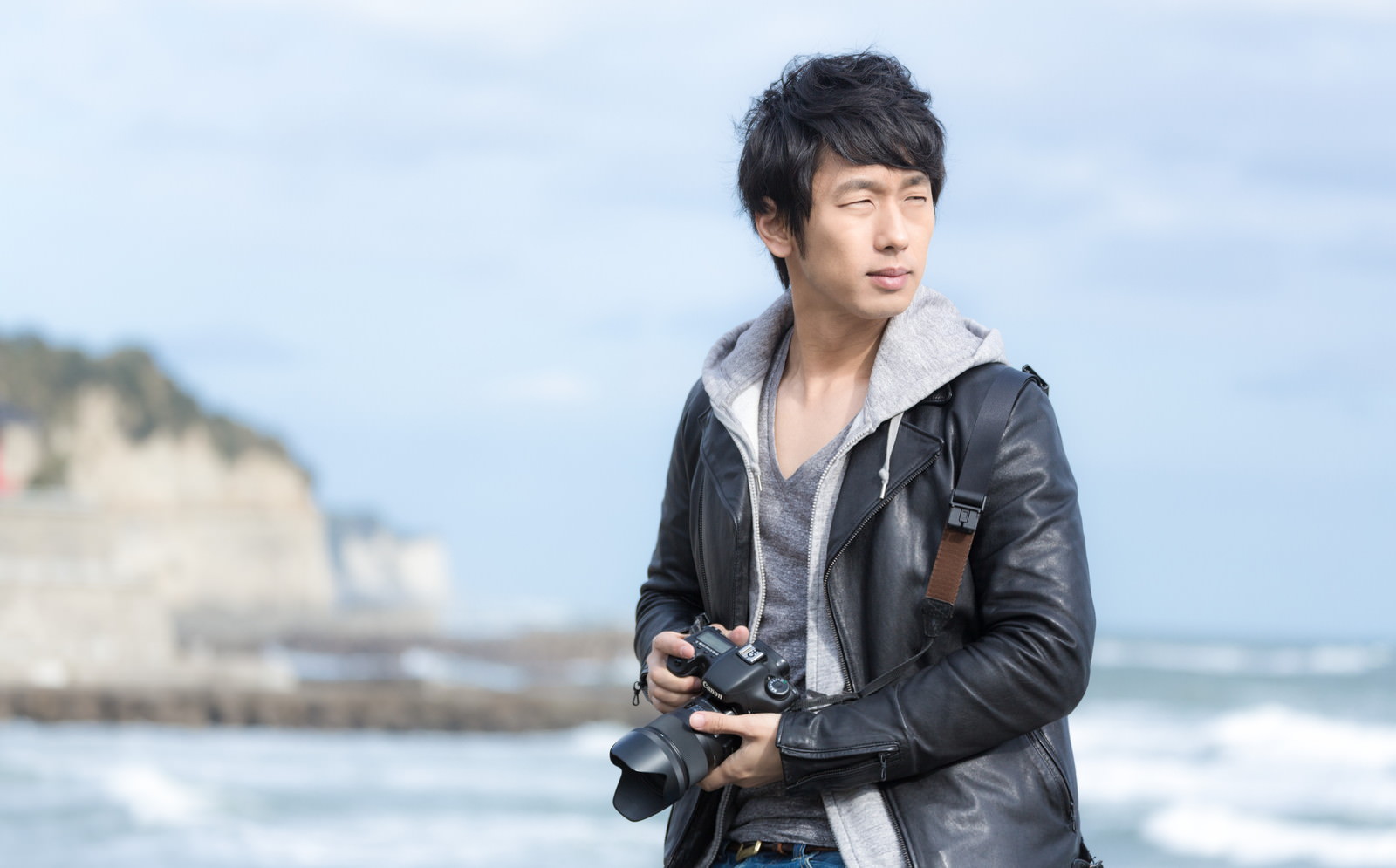 津々ヶ浦の風景を撮影するカメラマンの無料の写真素材 フリー素材 をダウンロード ぱくたそ