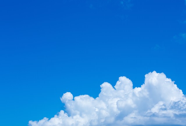 青空と大きな雲