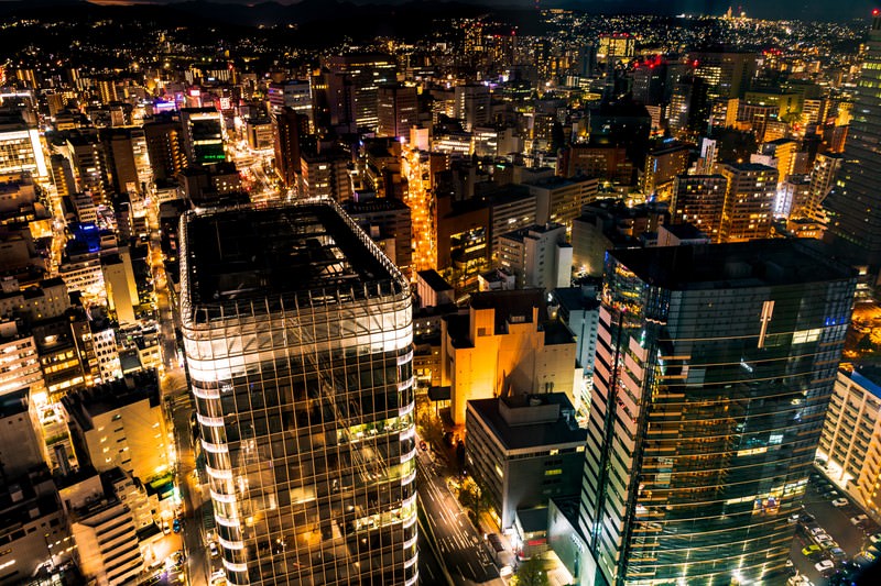 金色に輝く仙台の夜景の写真素材 ぱくたそ