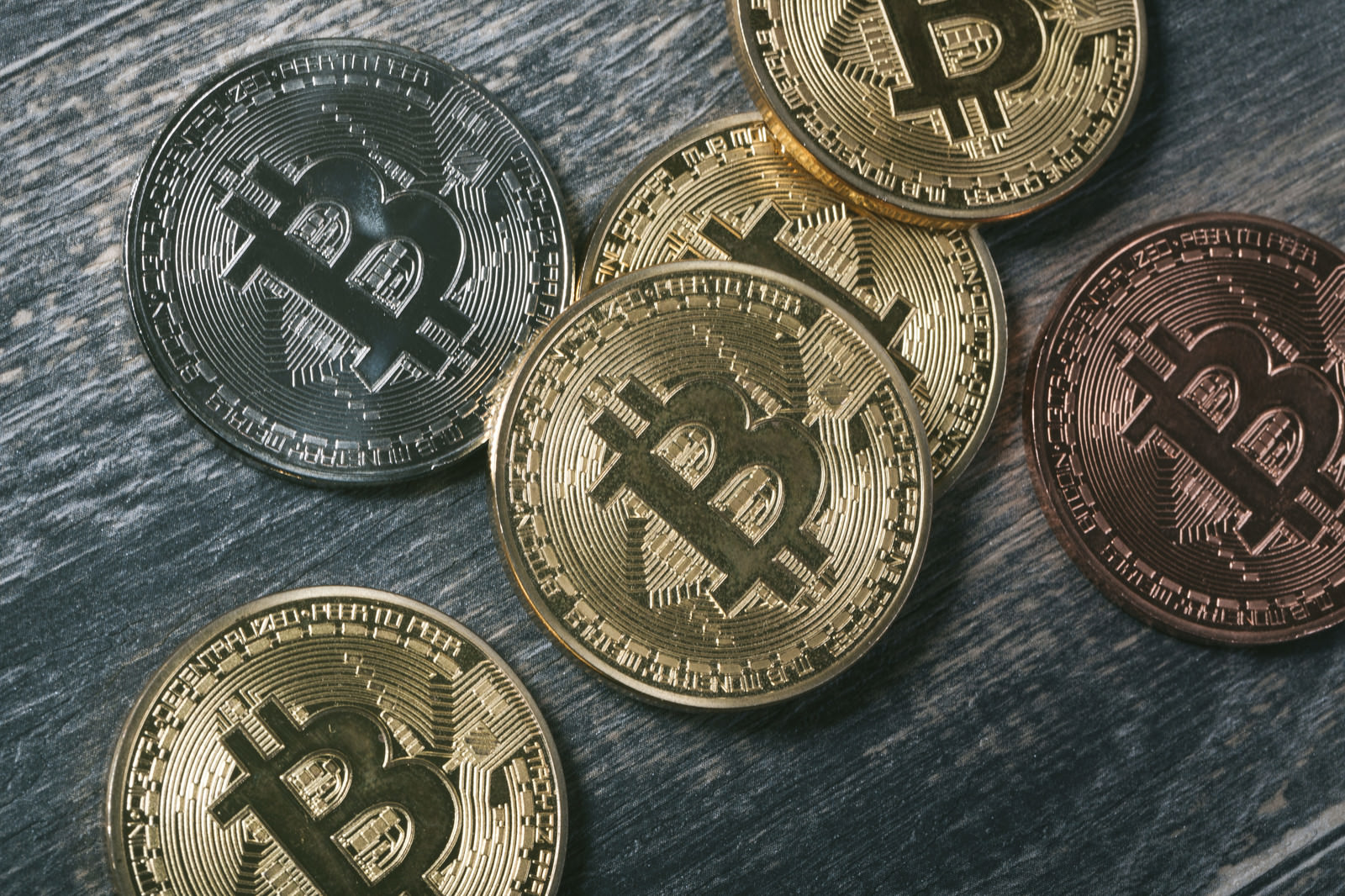 「bitcoinのメダルbitcoinのメダル」のフリー写真素材を拡大