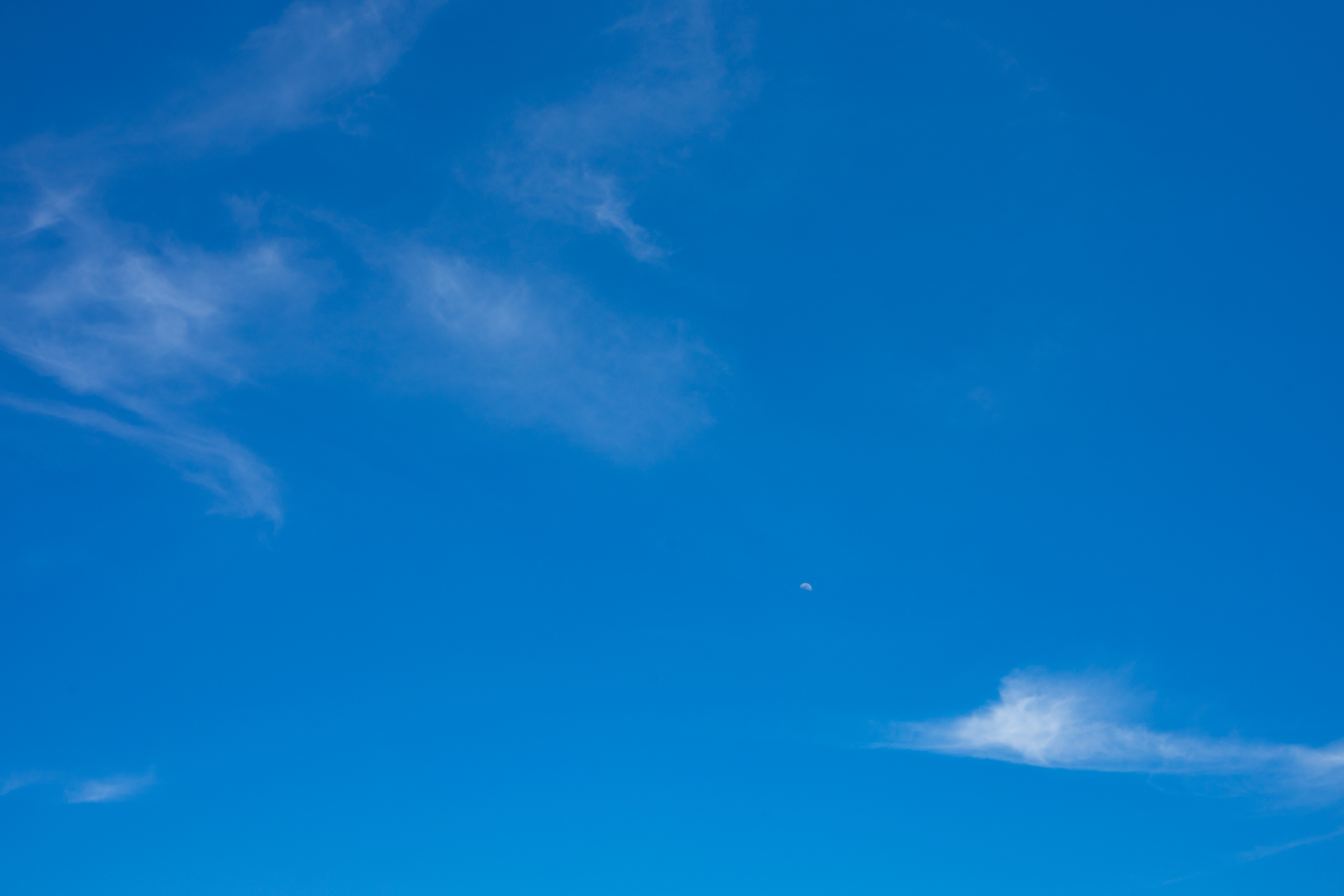 晴れた日の空の写真素材 ぱくたそ