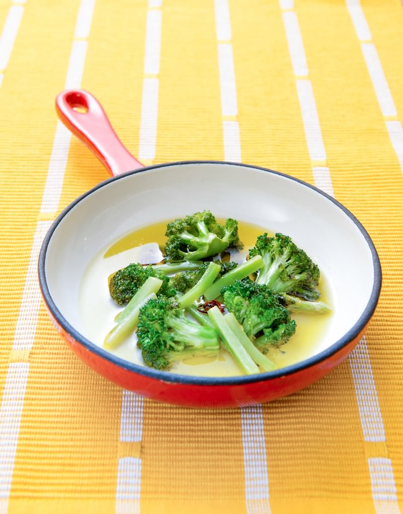 「ブロッコリーのオイル煮」の写真