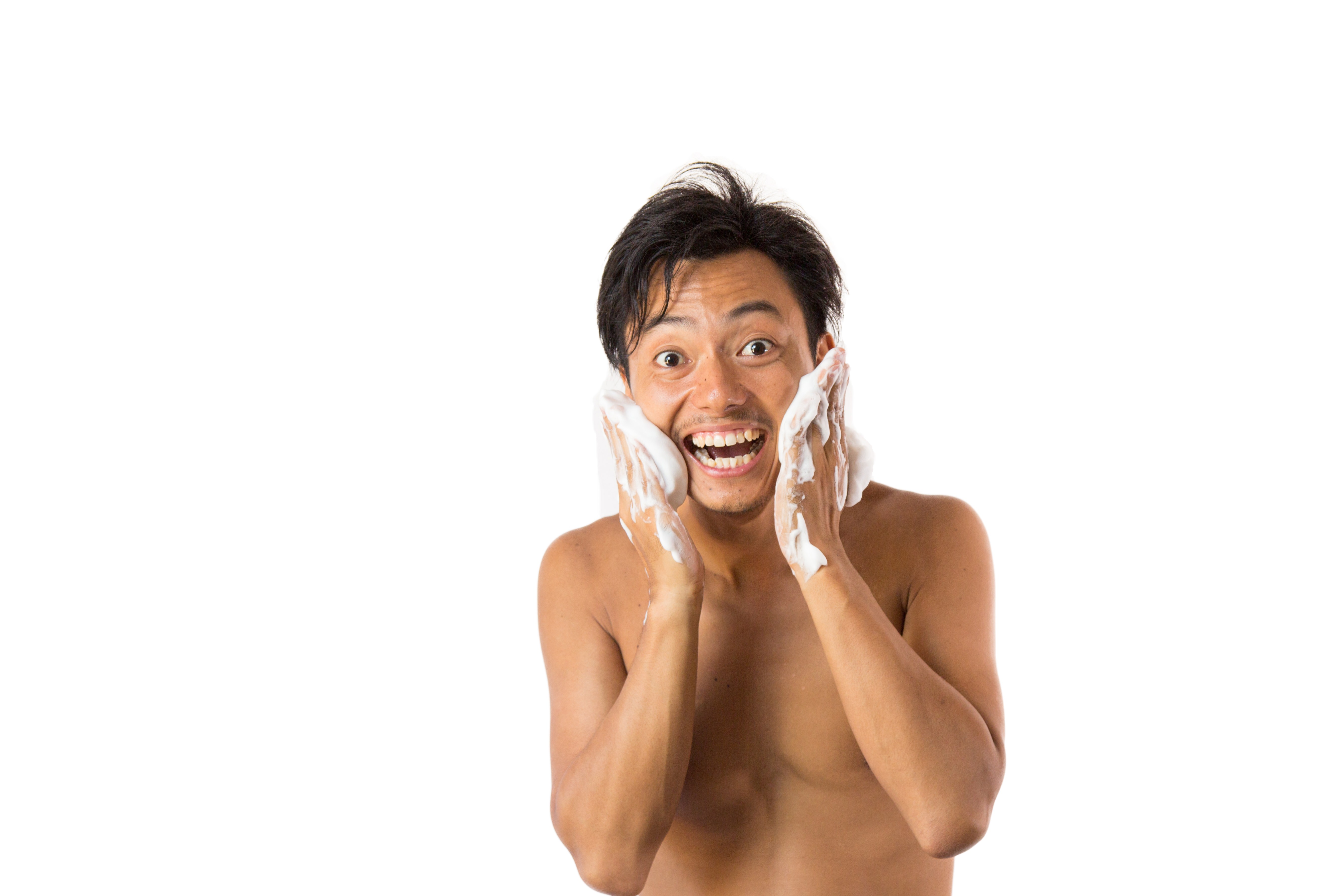 男の洗顔の写真を無料ダウンロード フリー素材 ぱくたそ