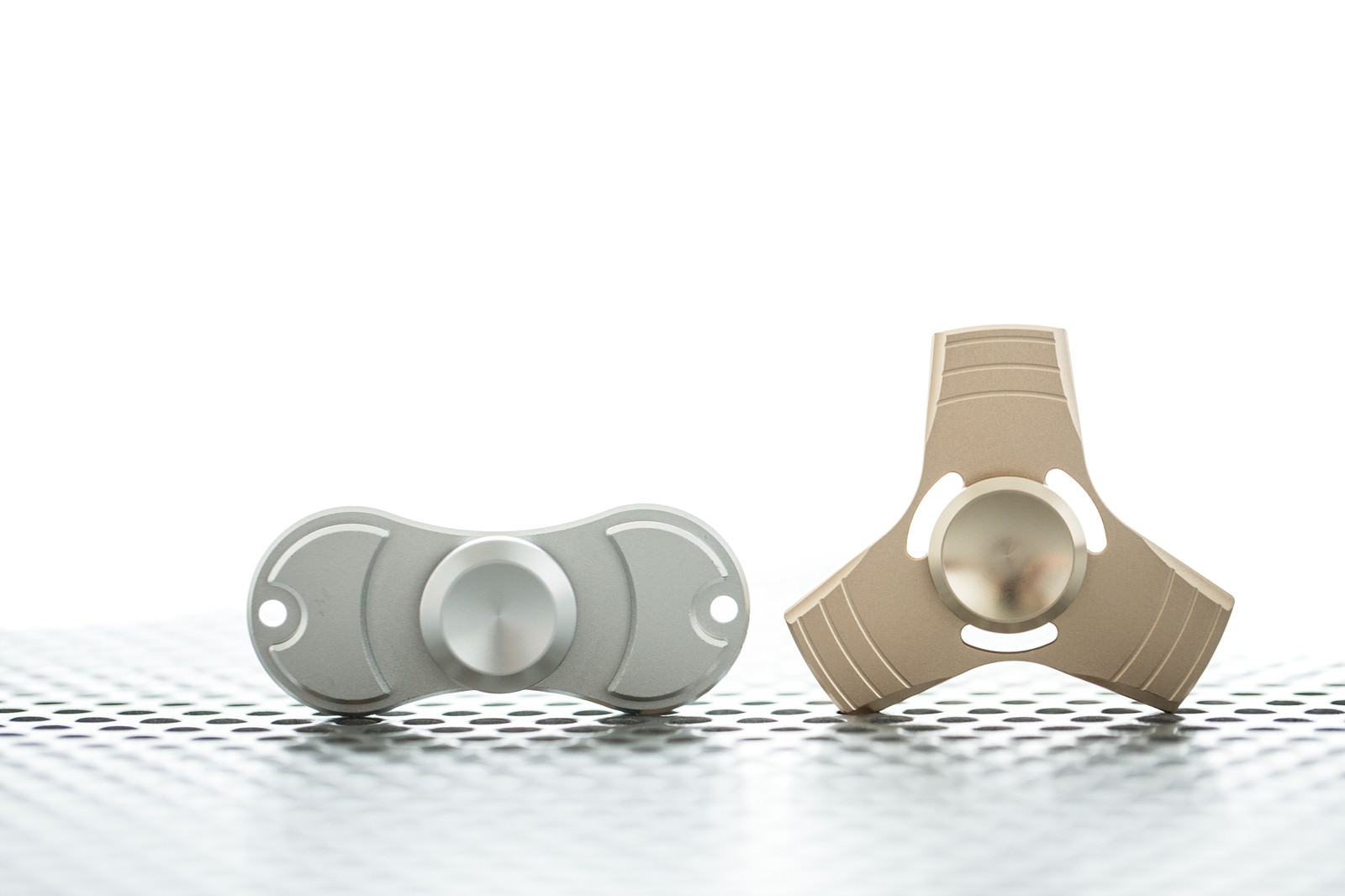 金属の指スピナー（ハンドスピナー）の無料の写真素材 - ID.19217