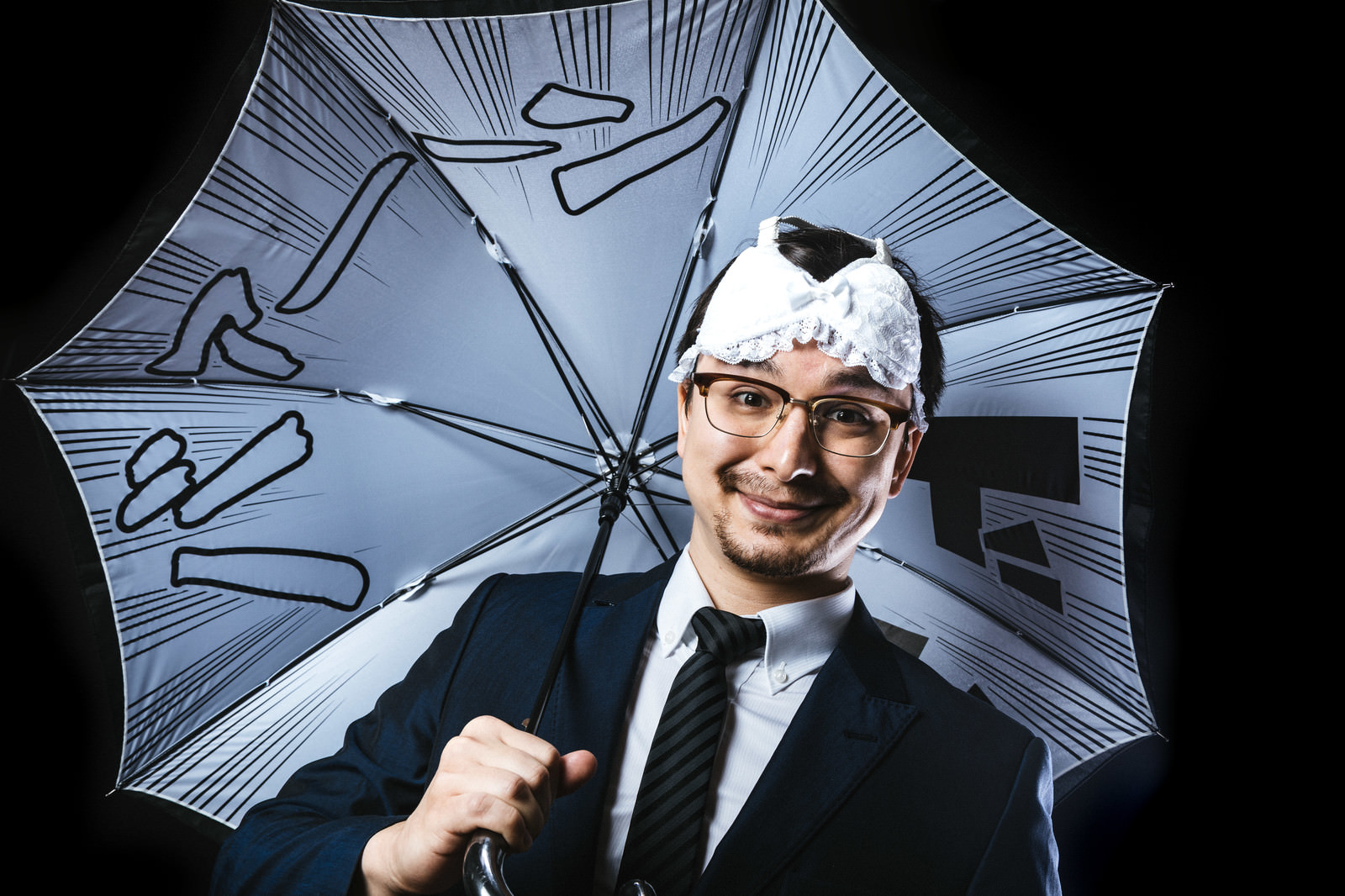 アイマスクつけた社長 ドイツ人ハーフ が目覚めたの写真 画像 を無料ダウンロード フリー素材のぱくたそ アイマスクつけた社長 ドイツ人ハーフ が目覚めたの写真 画像 を無料ダウンロード フリー素材のぱくたそ