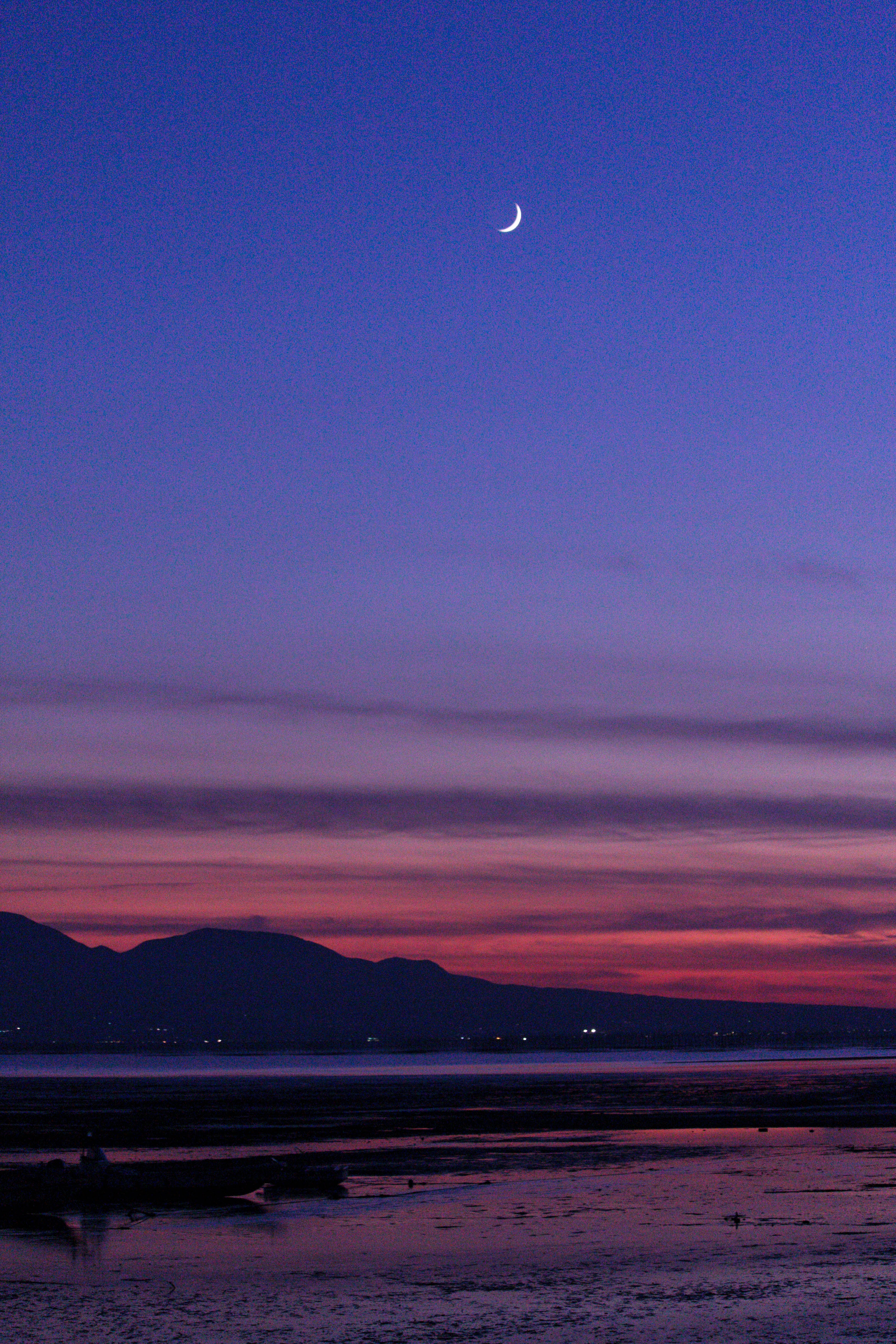 夕暮れと三日月の無料写真素材 - ID.79115｜ぱくたそ