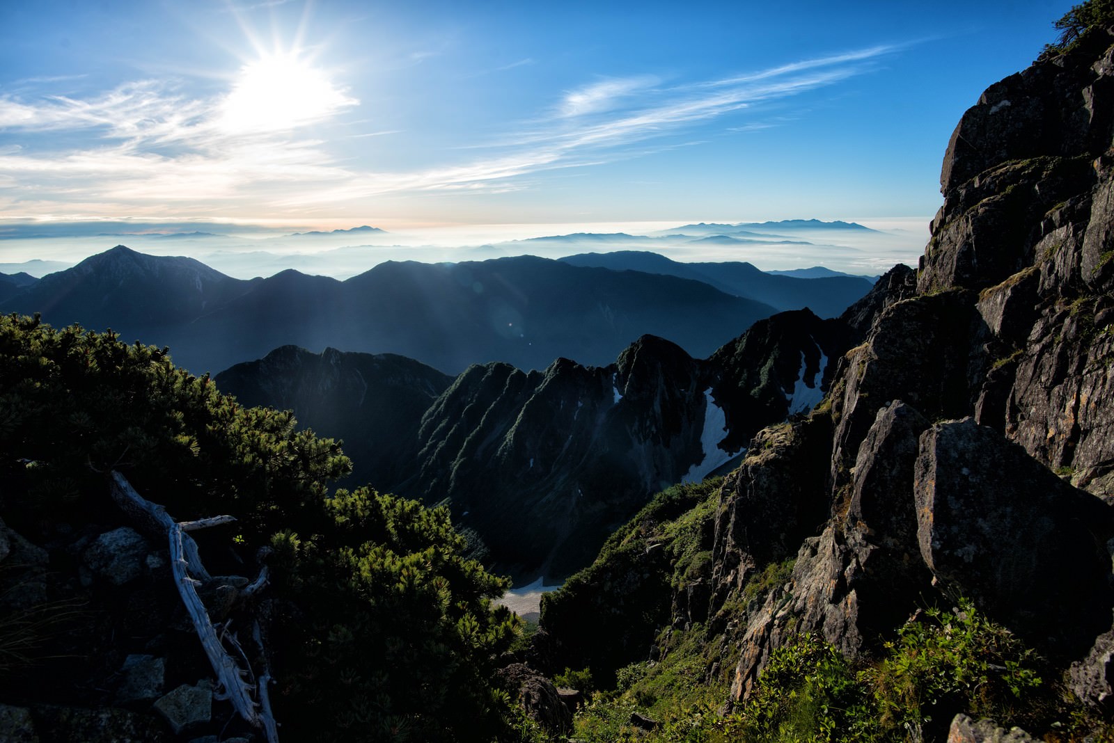 ãææ¥ã«ç§ããããç©é«ã®å±±éææ¥ã«ç§ããããç©é«ã®å±±éãã®ããªã¼åçç´ æãæ¡å¤§