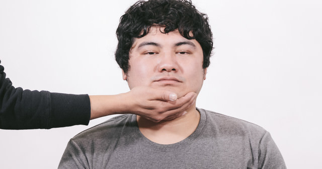アゴを思う存分タプタプ