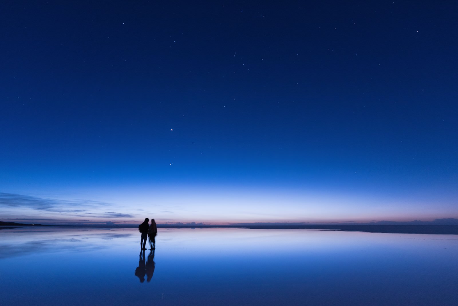 ボリビアウユニ 張りウユニ 塩湖 フリー素材 背景 星空 Www Thetupian Com