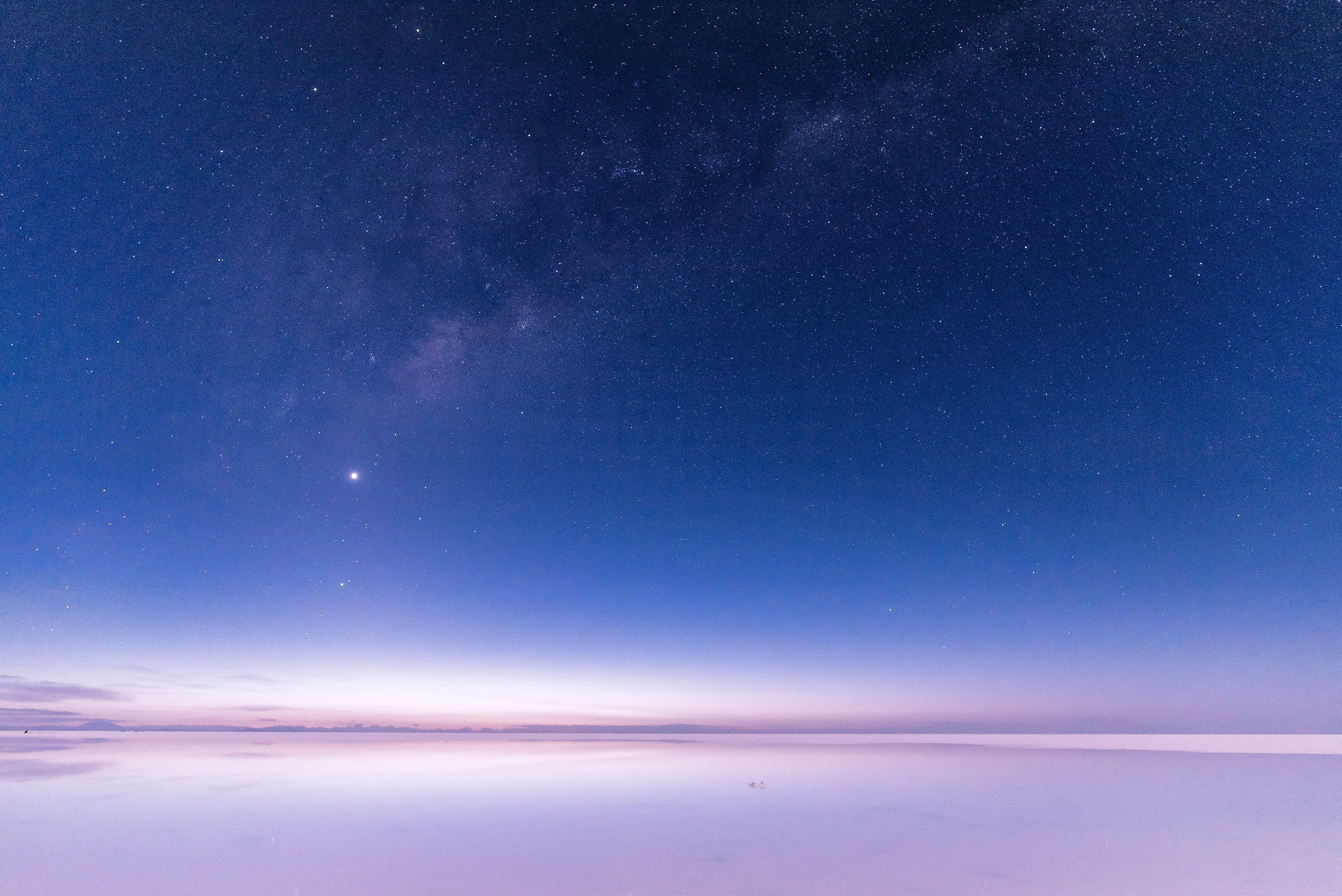 ウユニ塩湖の星空 フリー素材のぱくたそ