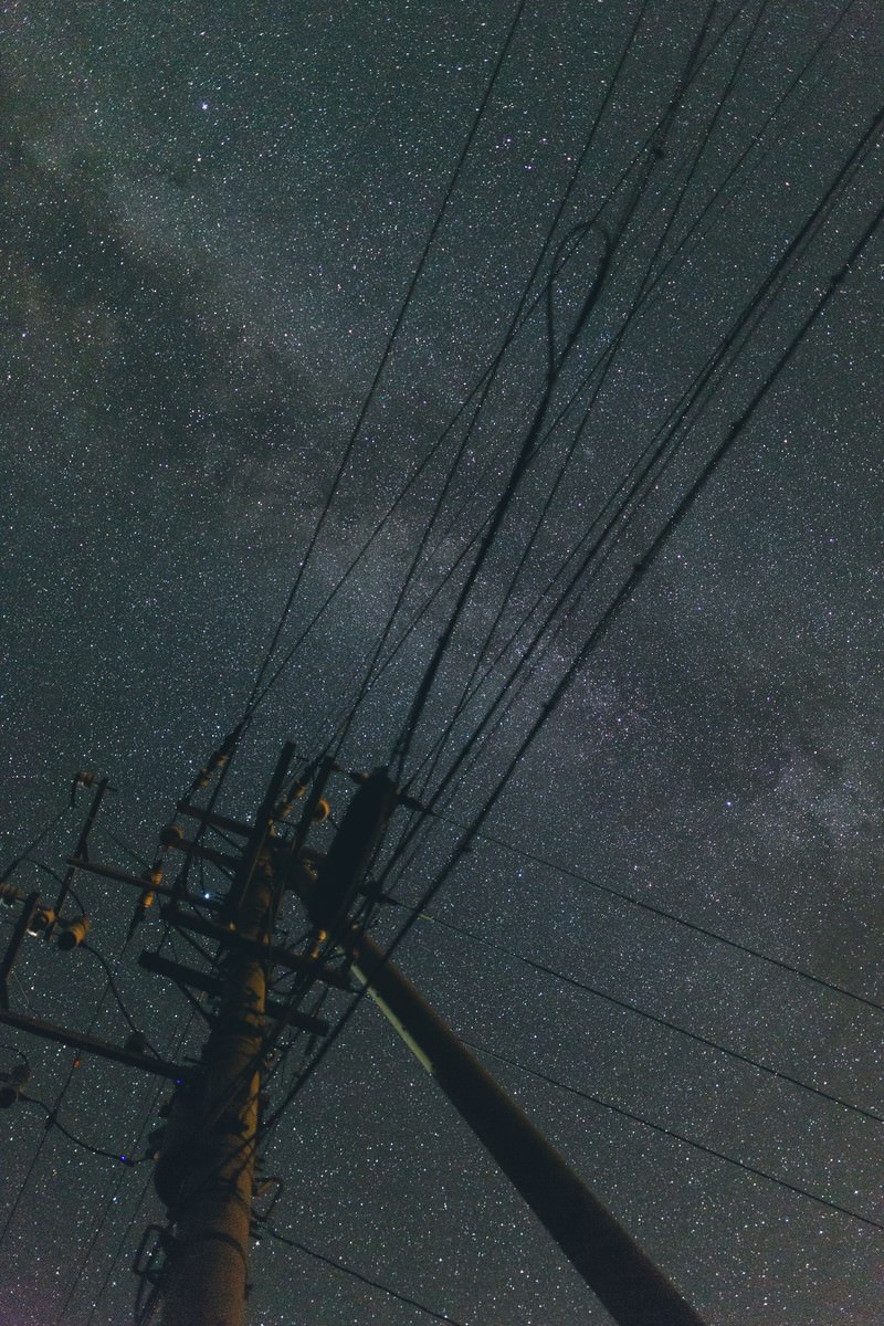 電柱のシルエットと輝く星空の写真 画像 を無料ダウンロード フリー素材のぱくたそ 電柱のシルエットと輝く星空の写真 画像 を無料ダウンロード フリー素材のぱくたそ