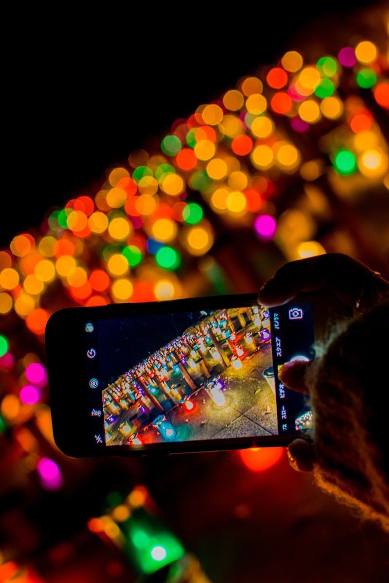 キャンドルナイトをスマホで撮影の写真 画像 を無料ダウンロード フリー素材のぱくたそ