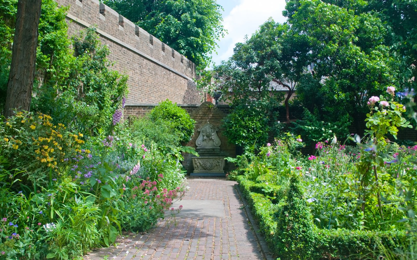 ロンドンの綺麗な庭園の無料の写真素材 フリー素材 をダウンロード ぱくたそ