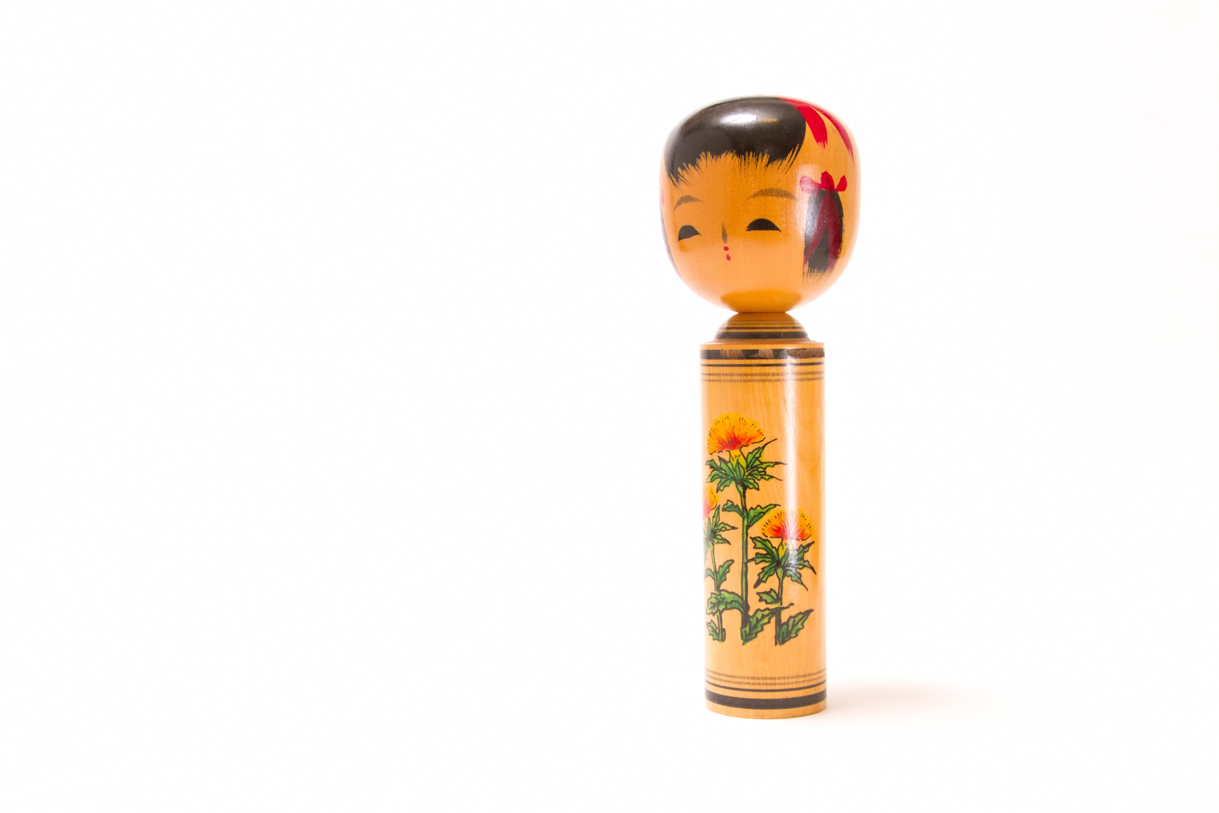 こけし一体の写真を無料ダウンロード フリー素材 ぱくたそ