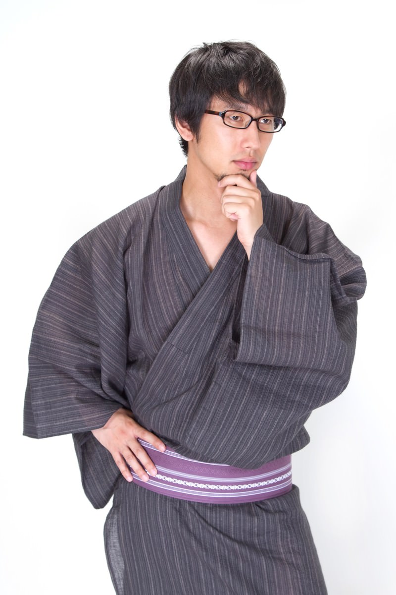 考え髭を触る浴衣メガネ男子の写真を無料ダウンロード フリー素材 ぱくたそ 考え髭を触る浴衣メガネ男子の写真を無料ダウンロード フリー素材 ぱくたそ