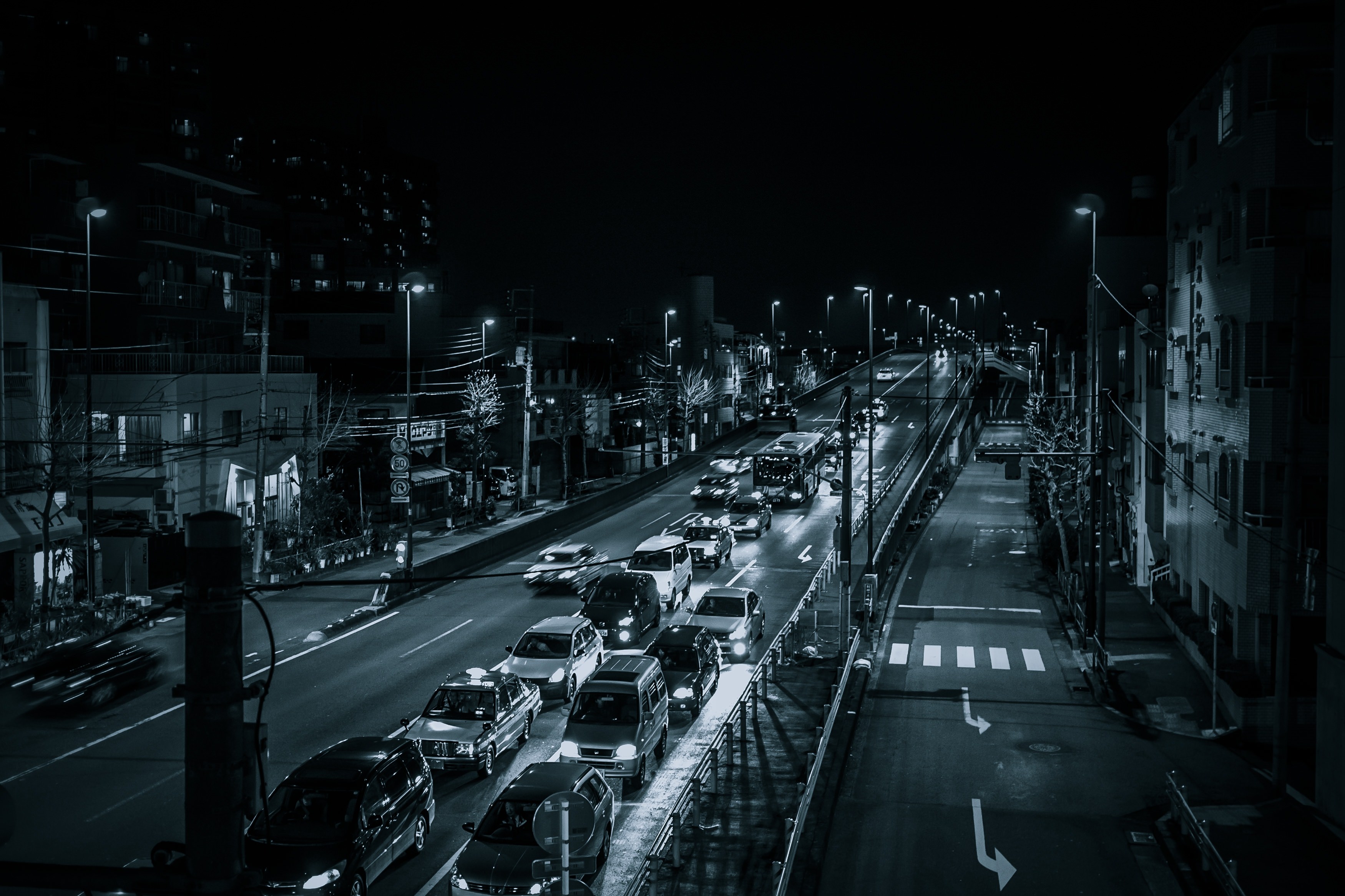 N 幹線道路 夜間 の無料の写真素材 フリー素材 をダウンロード ぱくたそ