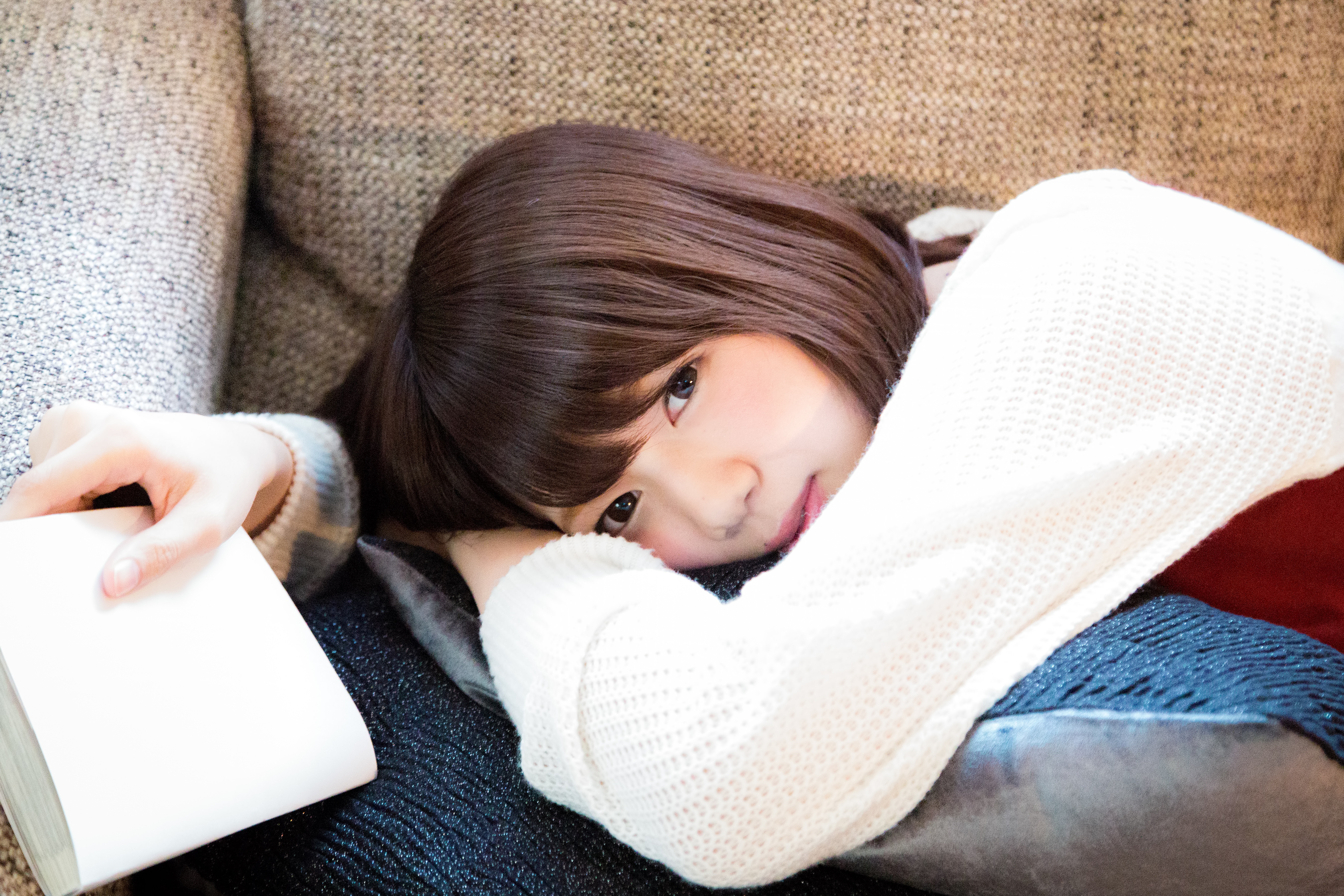 ねぇ このつづき取って の写真素材 ぱくたそ