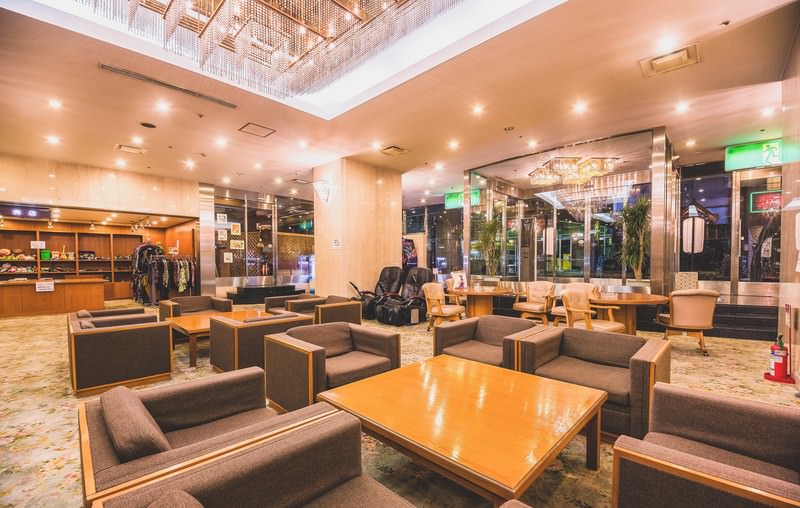 ホテルの待ち合わせ用ロビーの写真素材 ぱくたそ