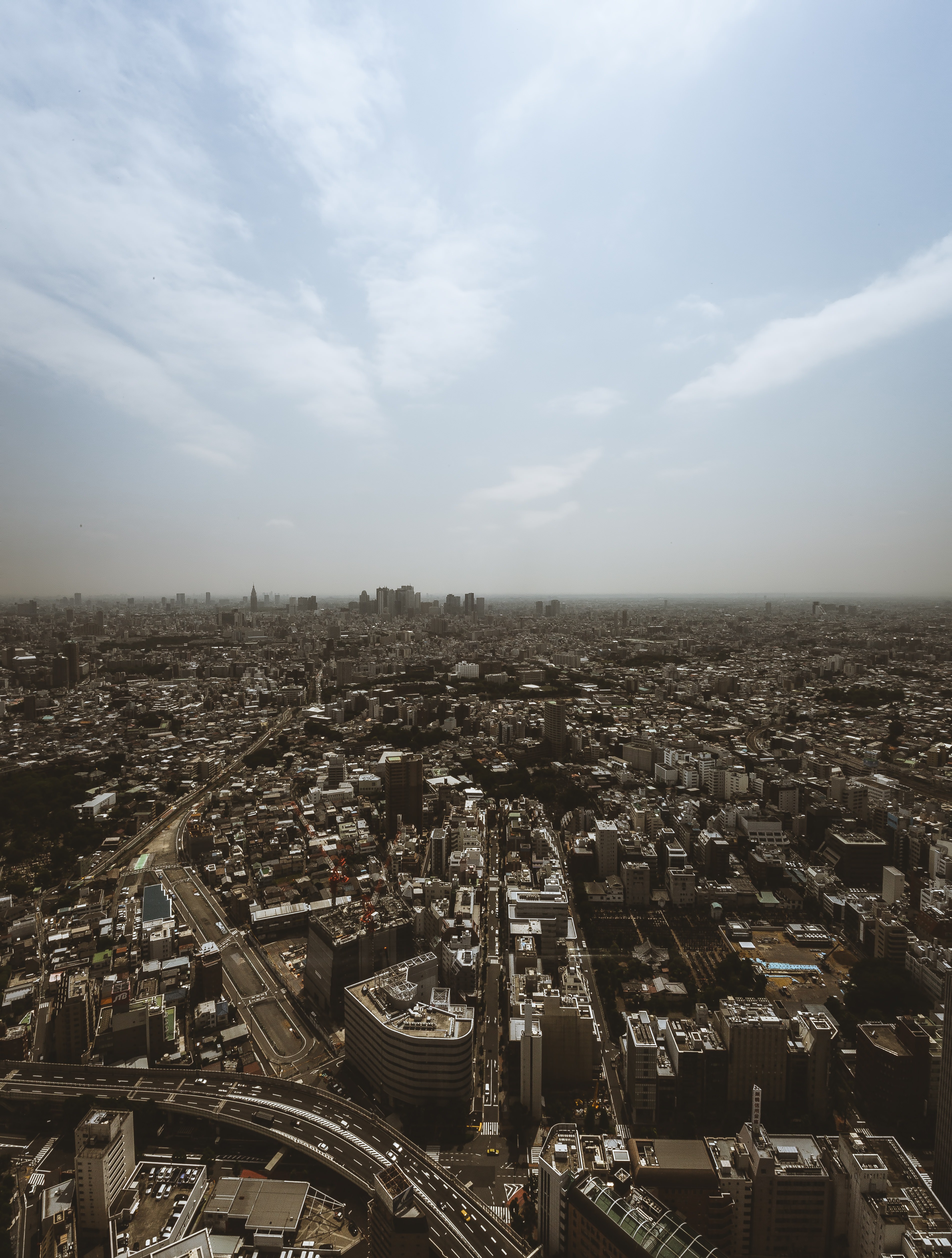 東京の街並み セピア の写真素材 ぱくたそ