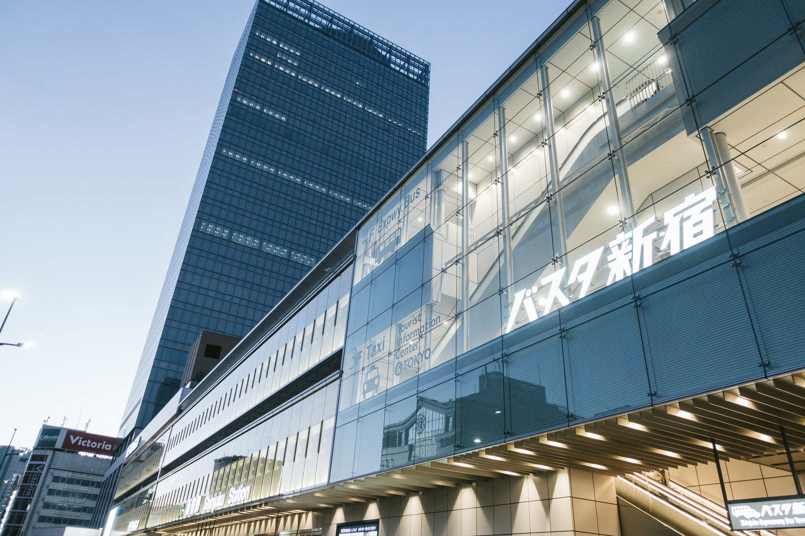 バスタ新宿