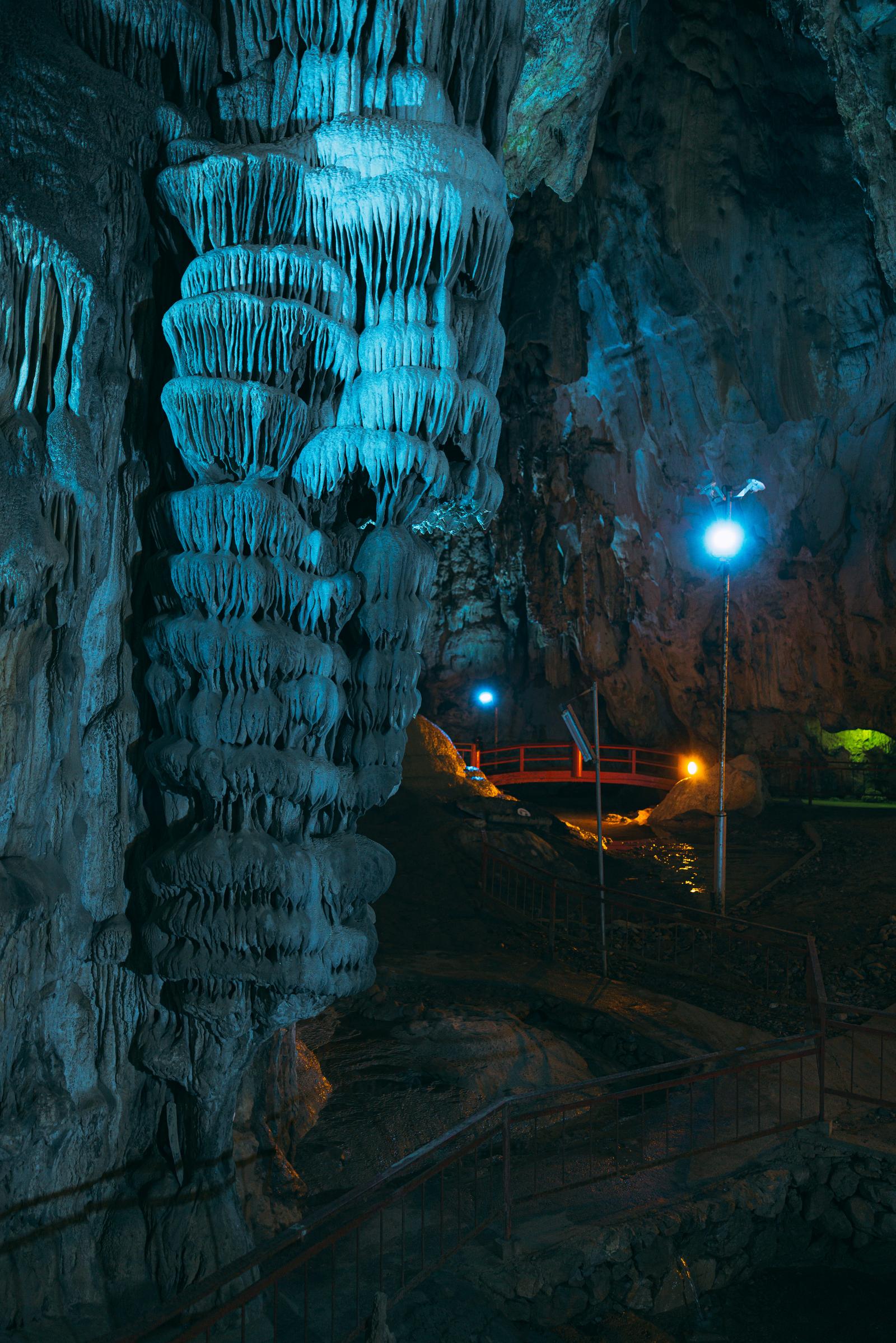 22階層の鍾乳石の無料の写真素材 - ID.87463｜フリー素材 ぱくたそ