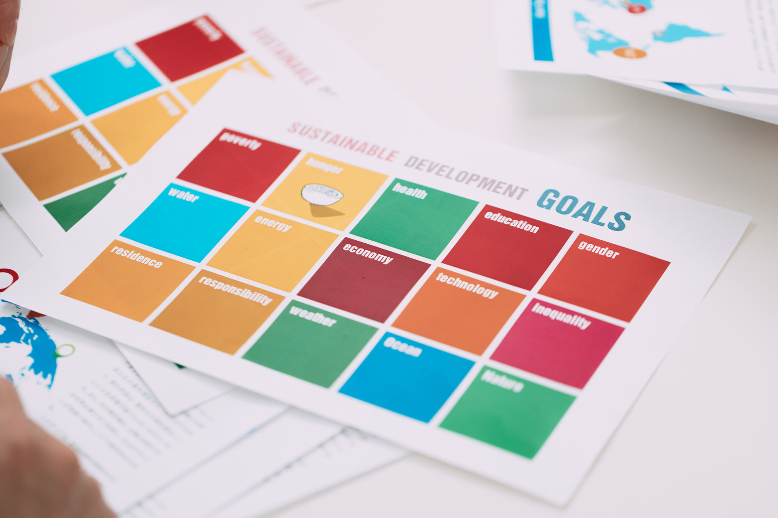 「SDGs（エスディージーズ）の資料」の写真