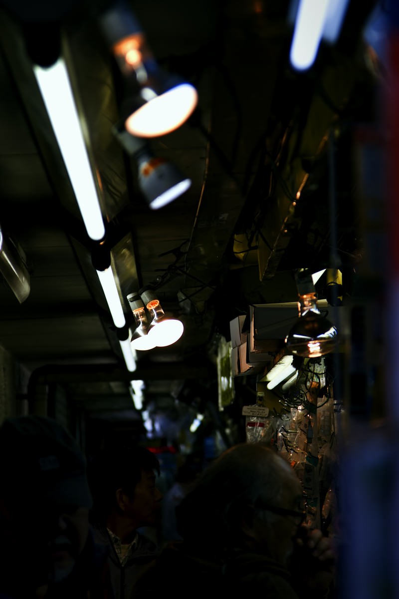 秋葉原電波会館の中の写真 画像 を無料ダウンロード フリー素材のぱくたそ