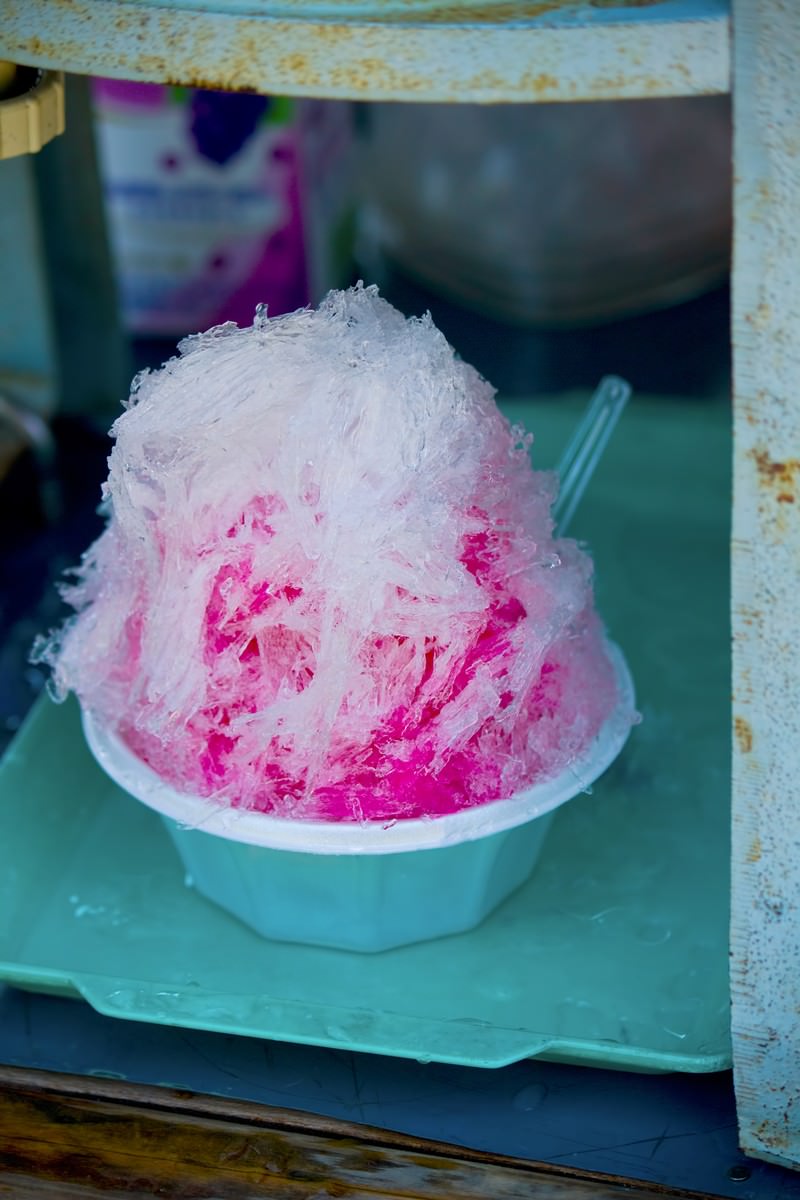 イチゴのカキ氷の写真 画像 フリー素材 ぱくたそ