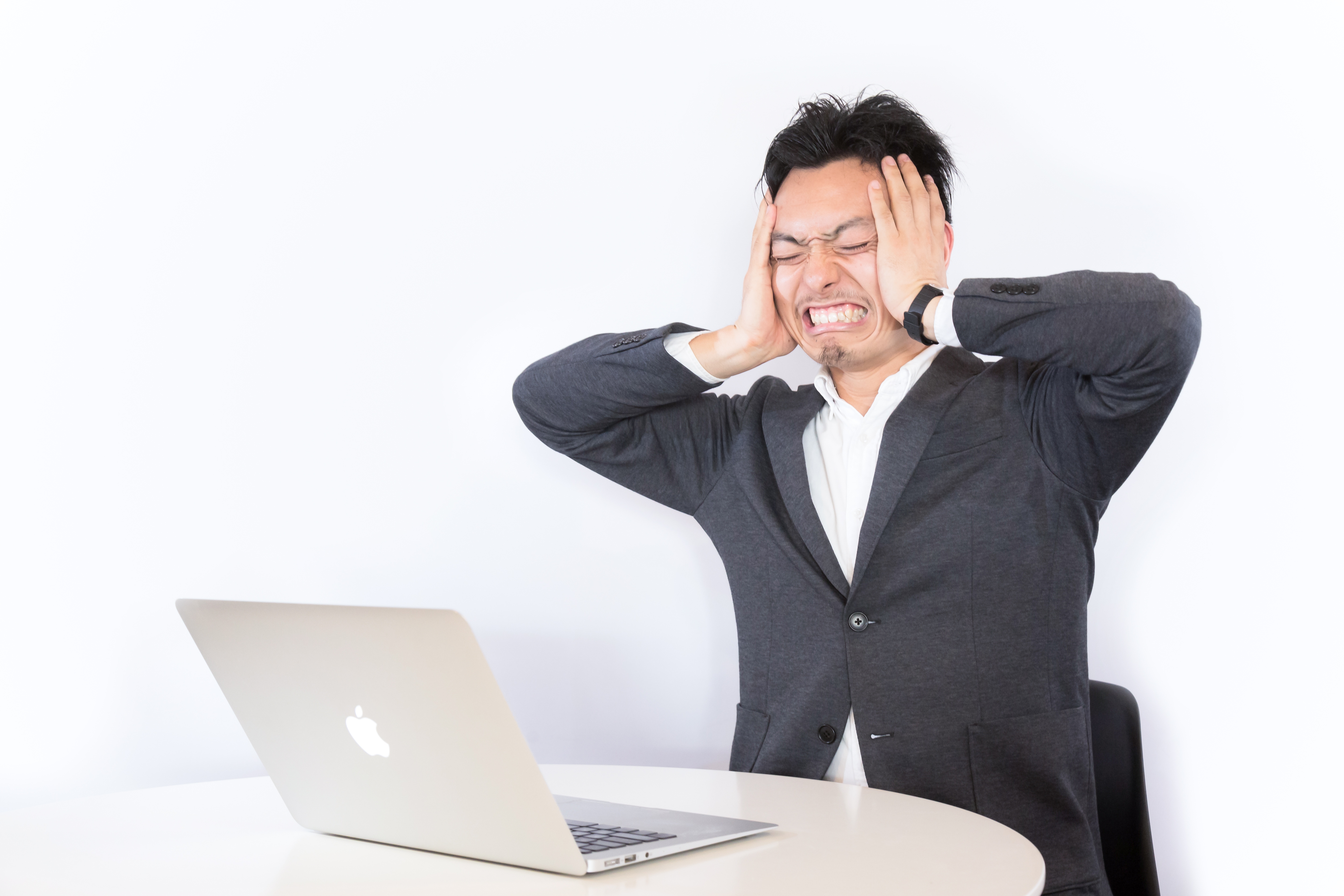 オイシイ儲け話に騙されたの写真を無料ダウンロード フリー素材 ぱくたそ