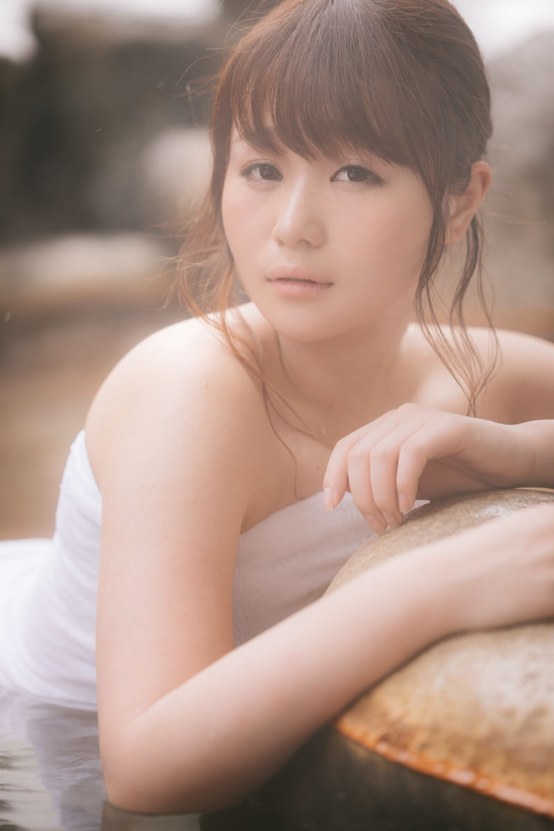 少しのぼせちゃった 〔モデル:茜さや