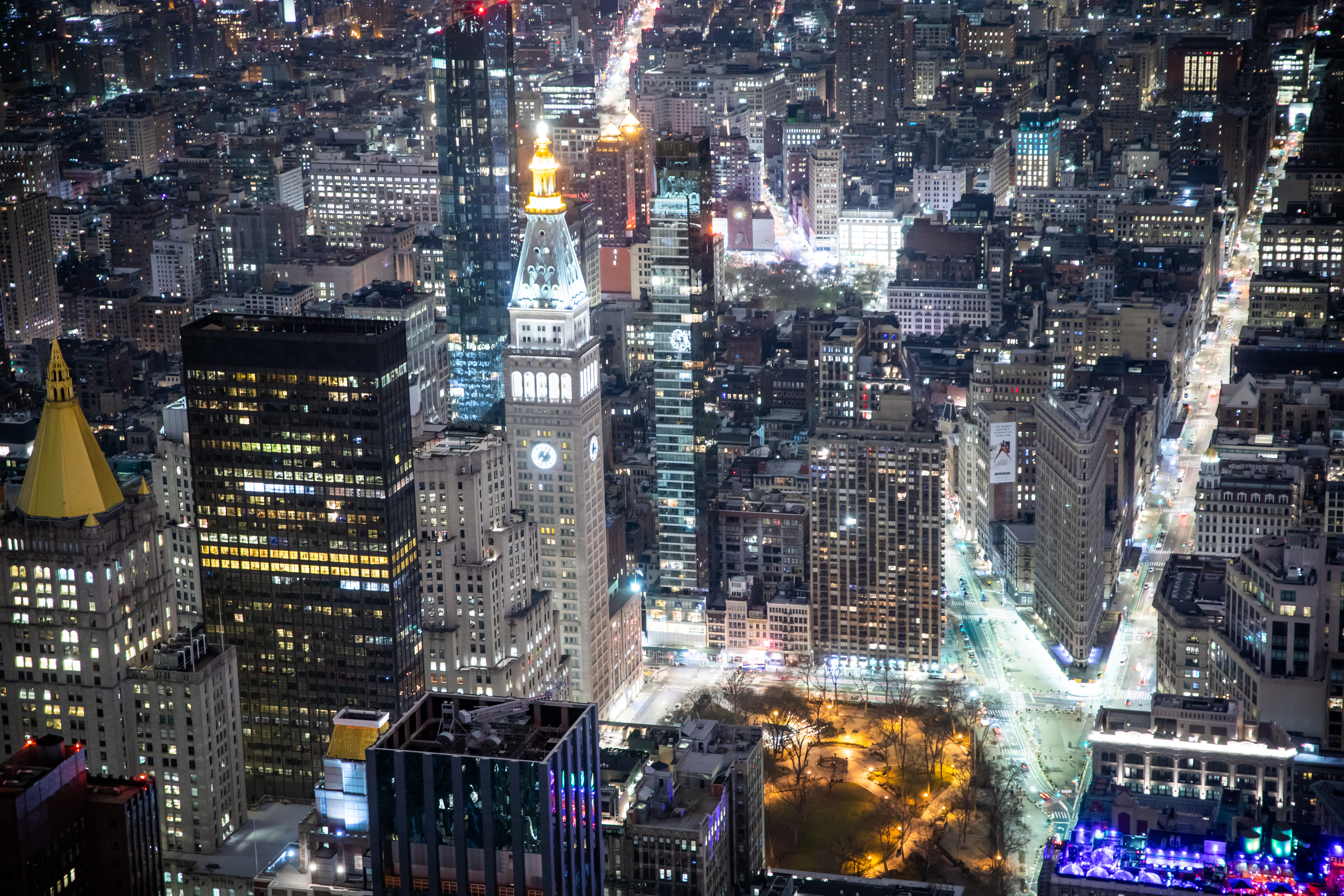 ニューヨークの夜景を見下ろすの写真素材 ぱくたそ