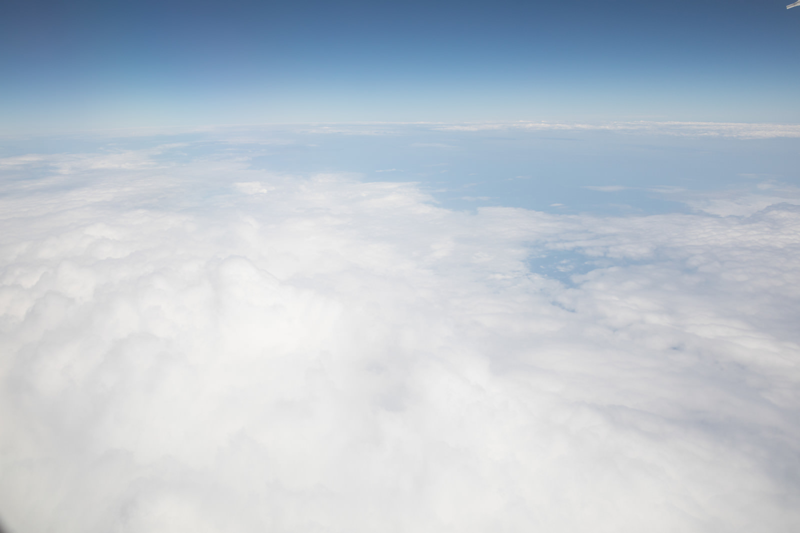 上空の空 雲海 の写真を無料ダウンロード フリー素材 ぱくたそ