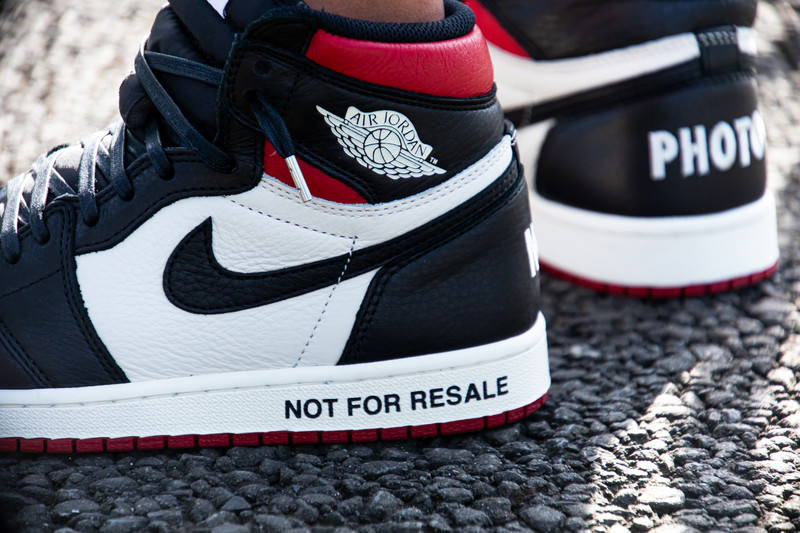 Nikeスニーカーの黒いロゴマーク Air Jordan の写真素材 ぱくたそ Nikeスニーカーの黒いロゴマーク Air Jordan の写真素材 ぱくたそ