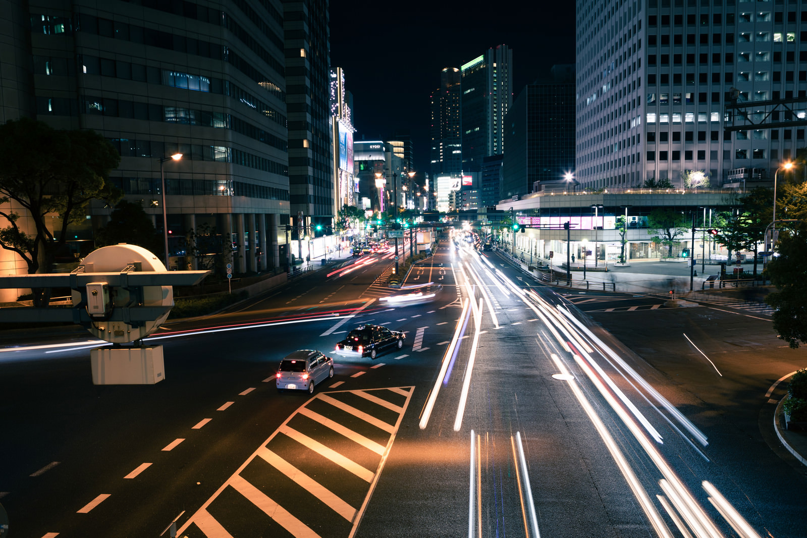 車での通勤時間の平均時間・通勤車に軽自動車