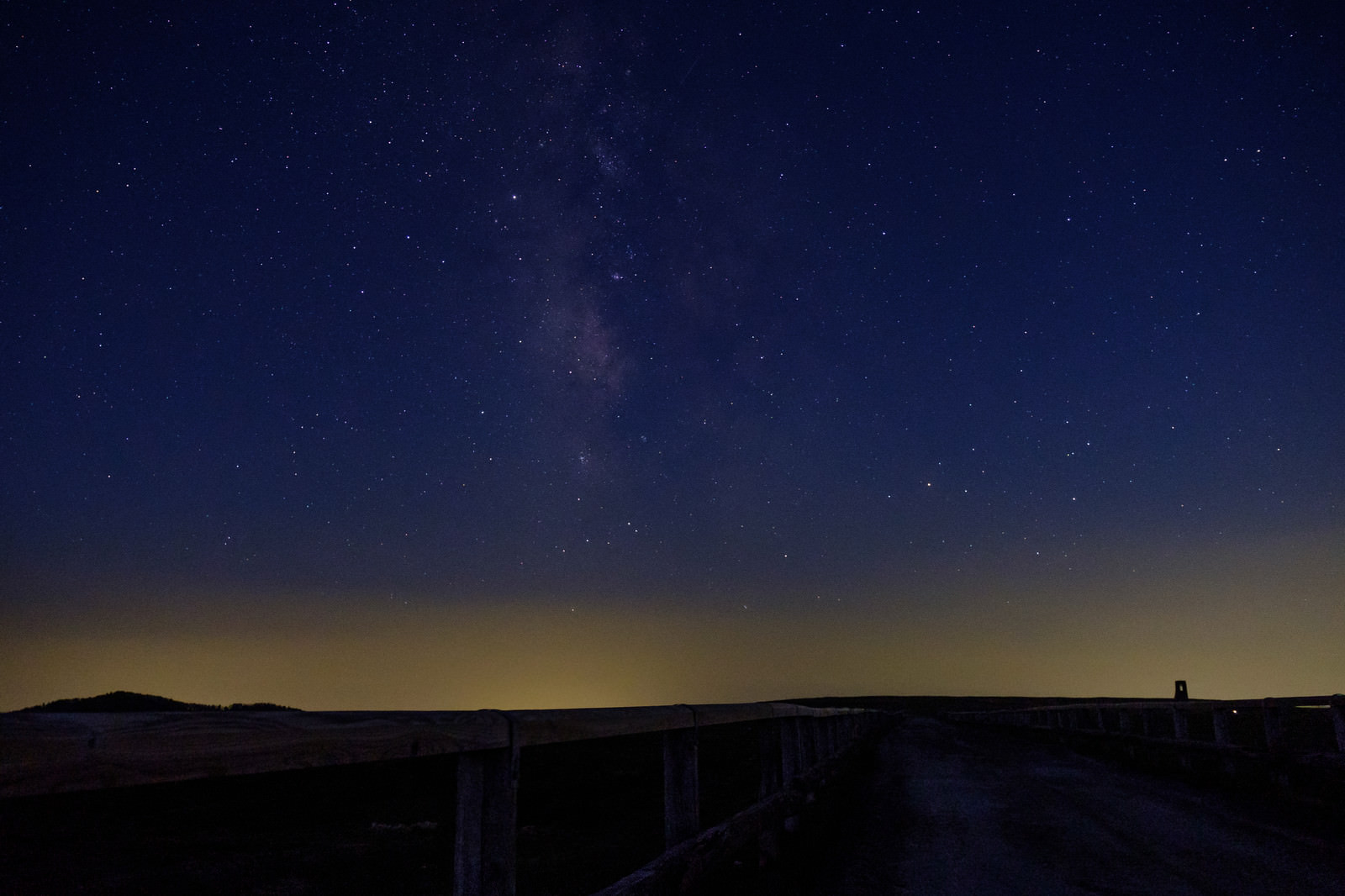 美ヶ原高原の星空の写真 フリー素材は ぱくたそ 写真を無料ダウンロード