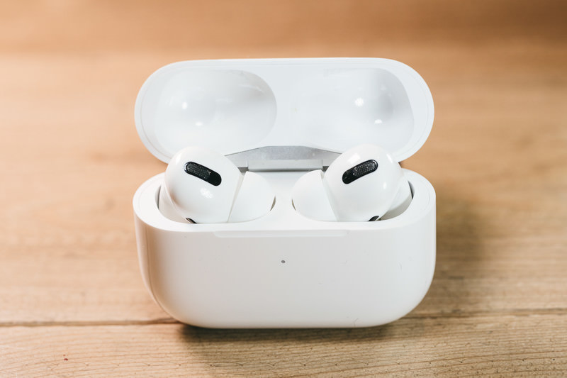 素晴らしい品質 Apple国内正規品 エアポッズプ 第一世代 充電ケース