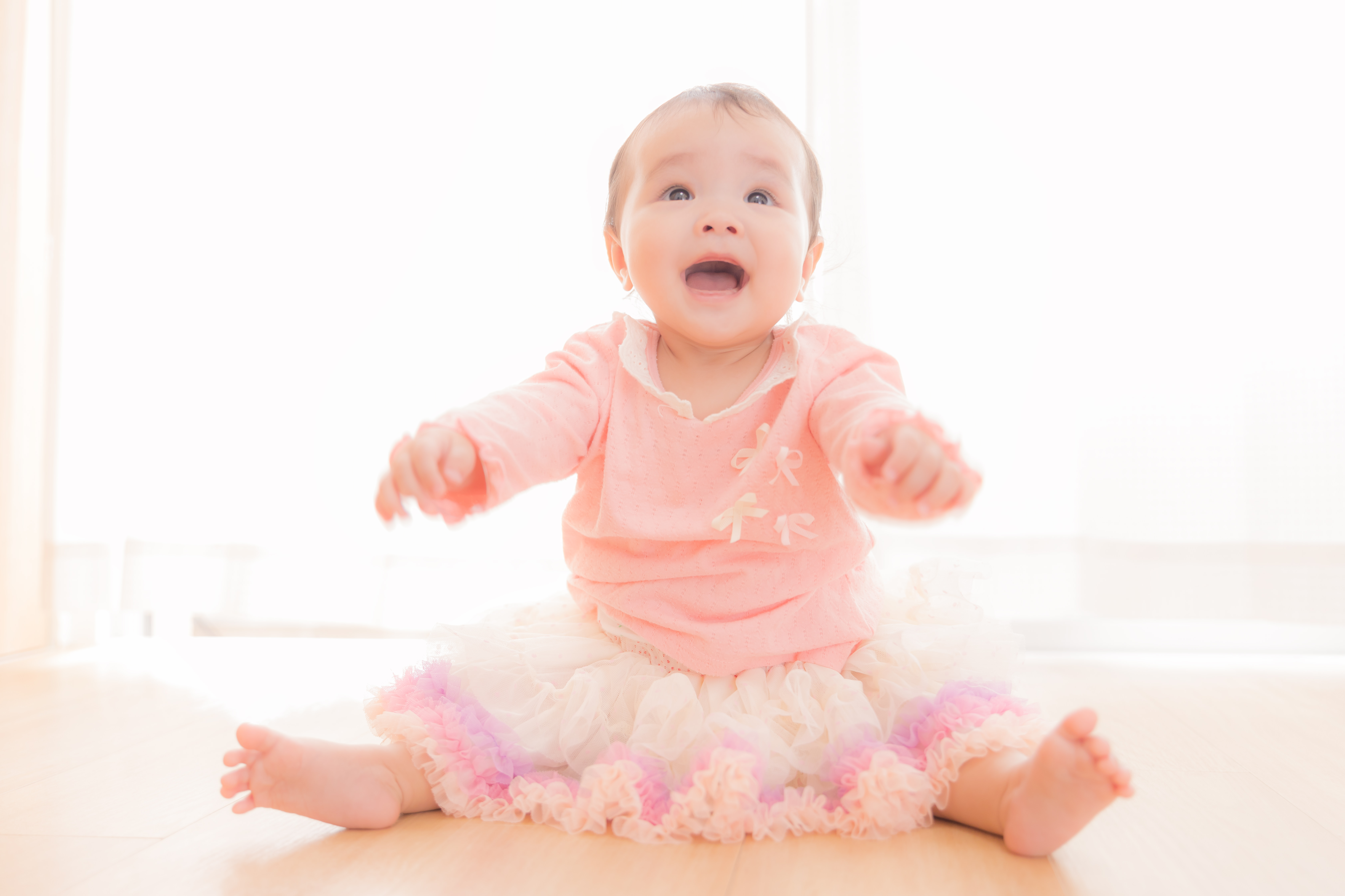 駄々をこねる姿も可愛い乳幼児の写真を無料ダウンロード フリー素材 ぱくたそ 駄々をこねる姿も可愛い乳幼児の写真を無料ダウンロード フリー素材 ぱくたそ