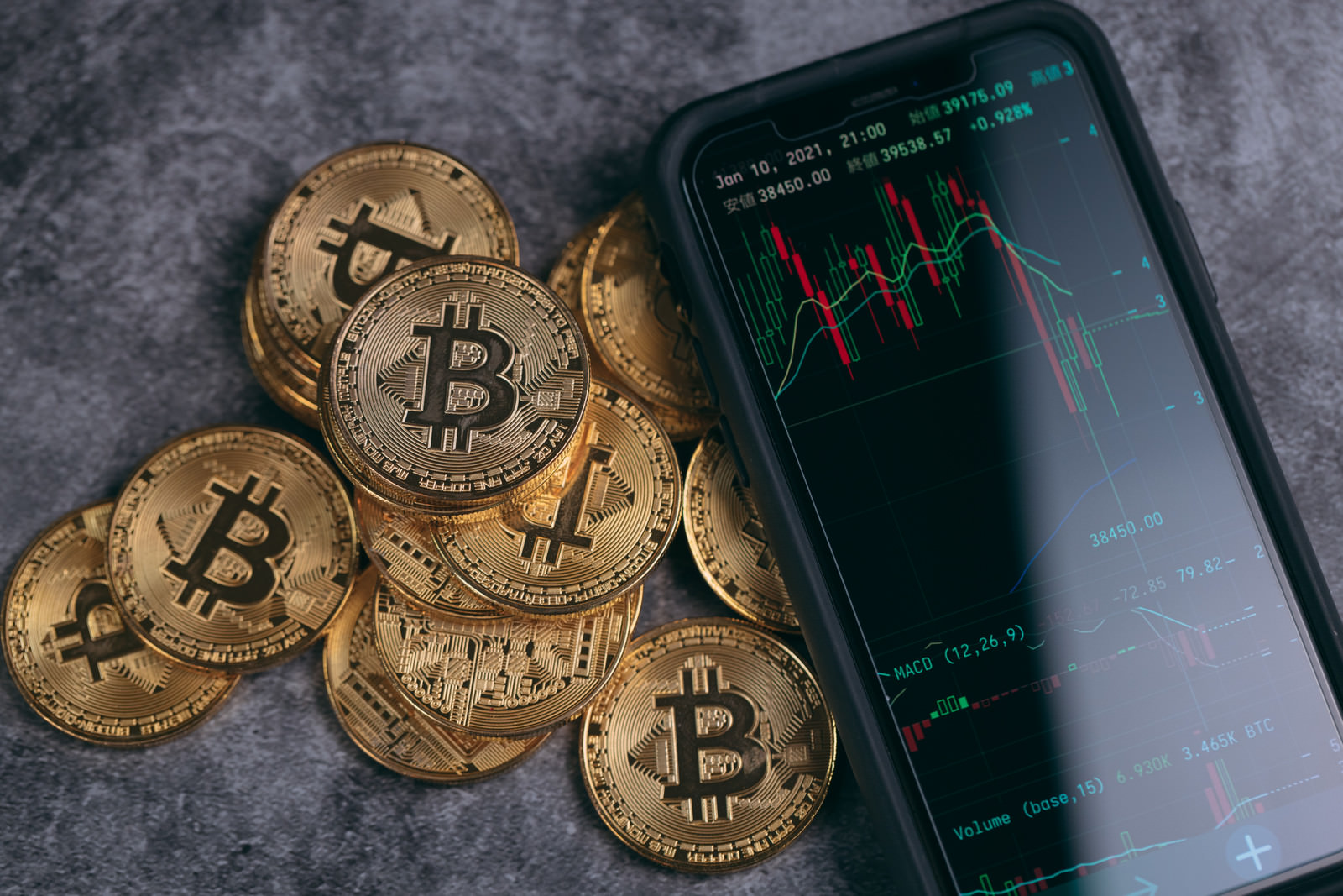 暴落チャートと暗号通貨 ビットコイン の写真を無料ダウンロード フリー素材 ぱくたそ 暴落チャートと暗号通貨 ビットコイン の写真を無料ダウンロード フリー素材 ぱくたそ