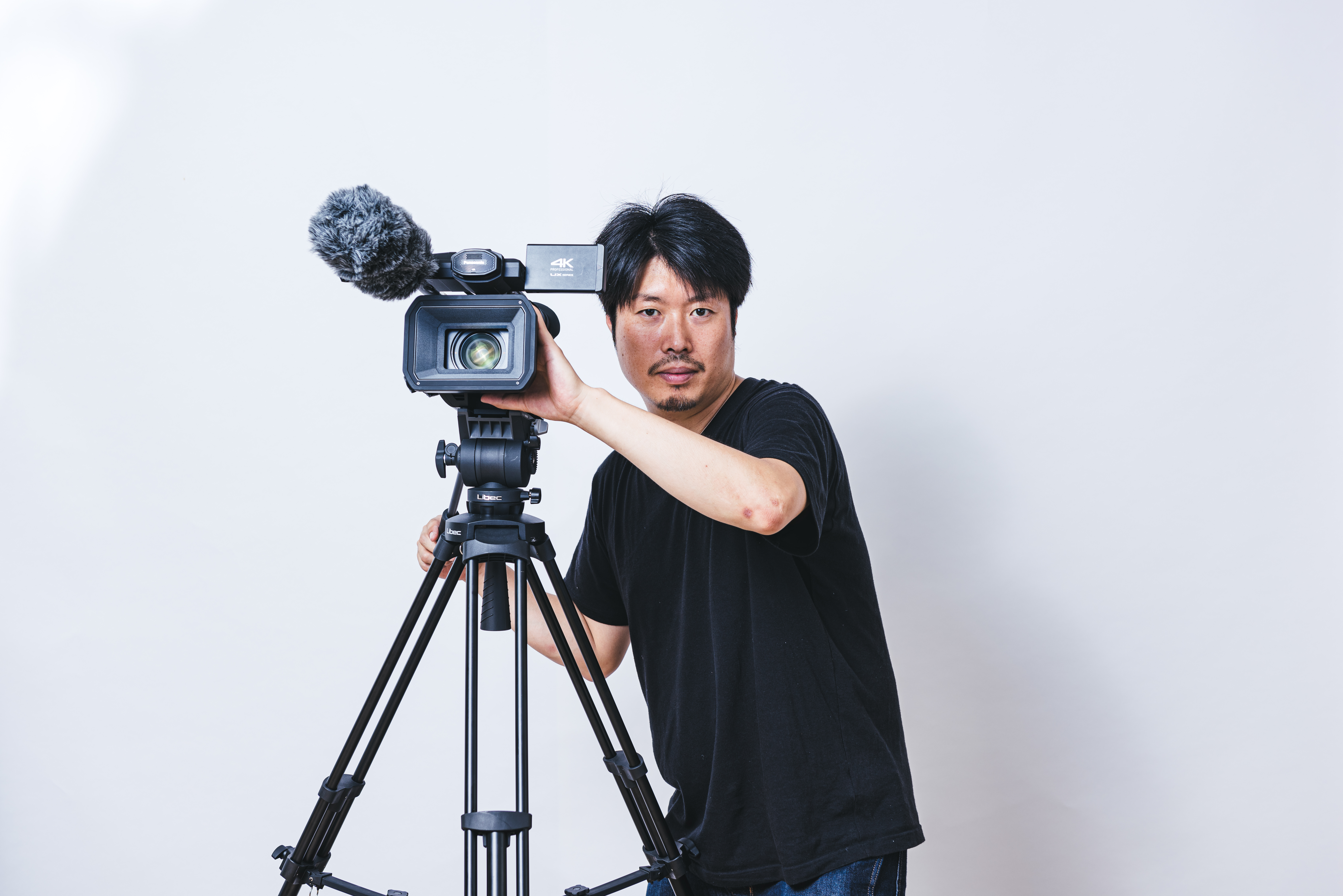 撮影収録中のカメラマンの写真素材 ぱくたそ