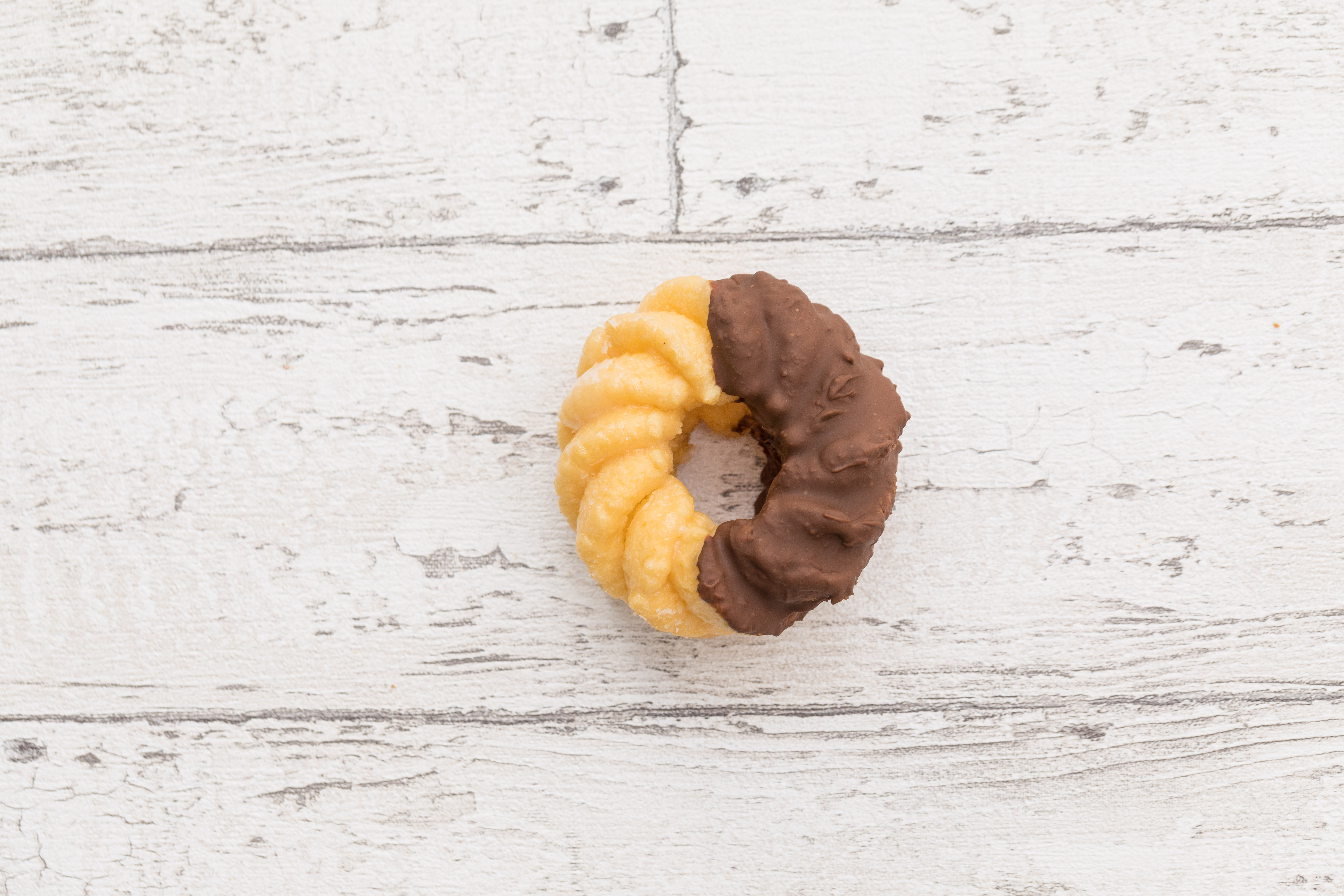 甘いチョコレートのフレンチクルーラーの写真 画像 を無料ダウンロード フリー素材のぱくたそ 甘いチョコレートのフレンチクルーラーの写真 画像 を無料ダウンロード フリー素材のぱくたそ