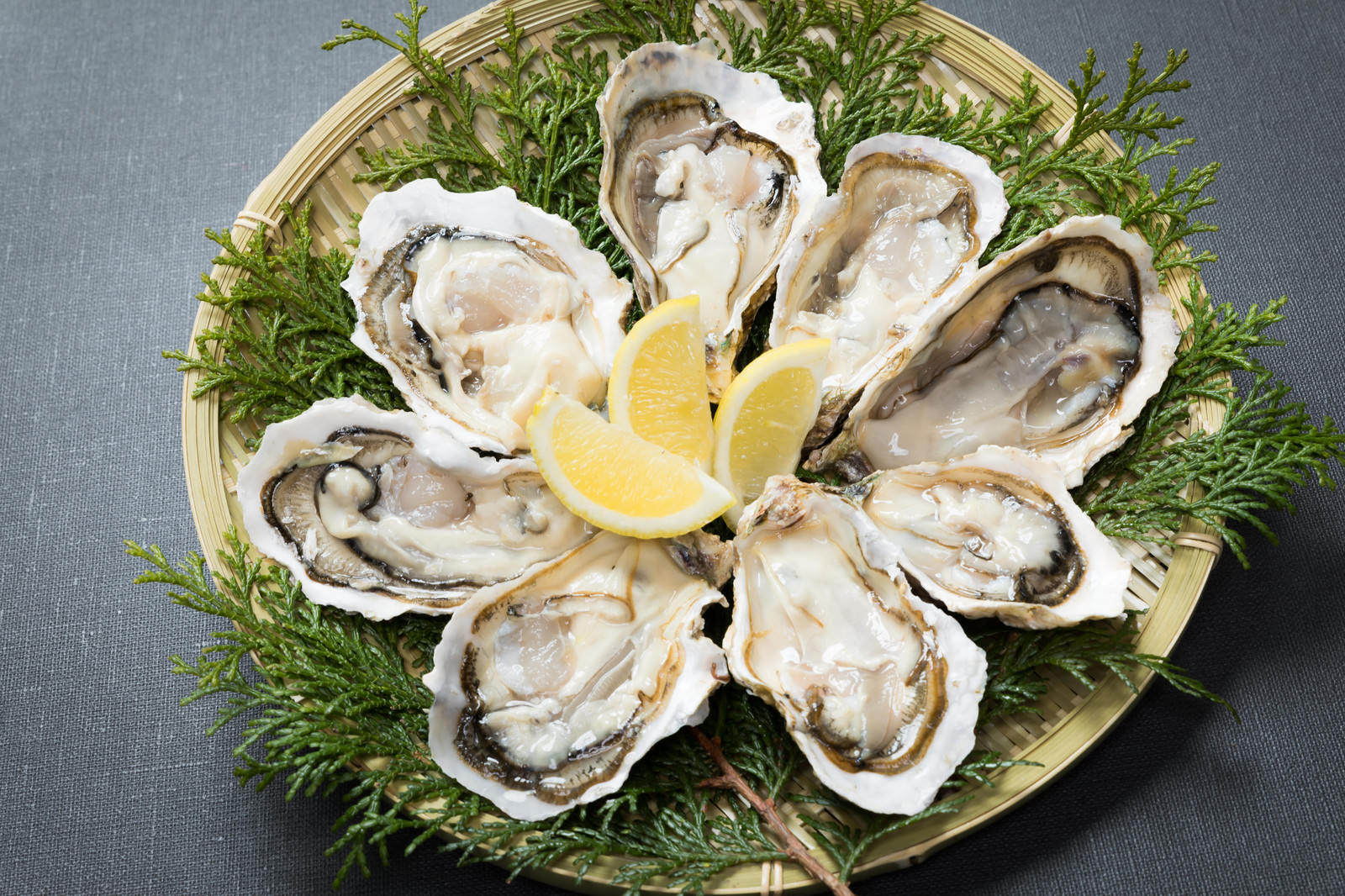 最高級の生牡蠣 恵比須牡蠣 の写真を無料ダウンロード フリー素材 ぱくたそ 最高級の生牡蠣 恵比須牡蠣 の写真を無料ダウンロード フリー素材 ぱくたそ