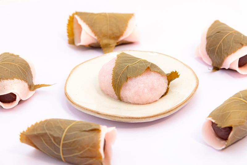 関西風の桜餅を囲む関東風の桜餅の無料の写真素材 - ID.93392｜フリー