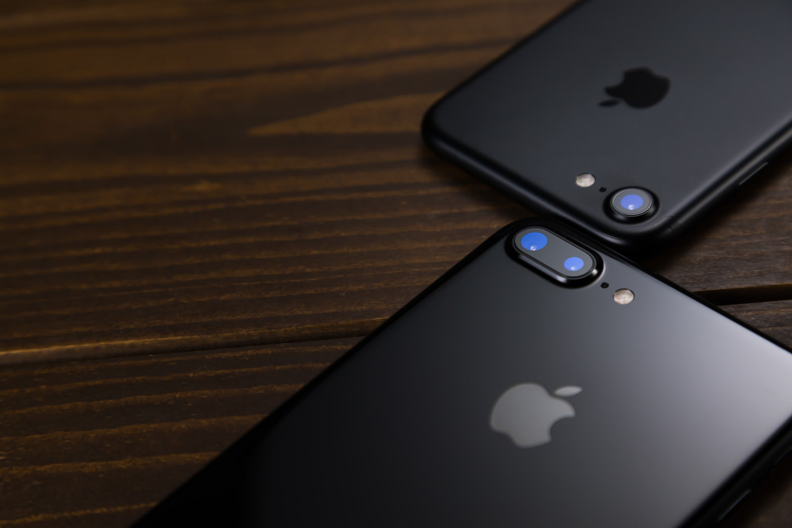 デュアルレンズを搭載したスマートフォン 比較 の無料の写真素材 フリー素材 をダウンロード ぱくたそ