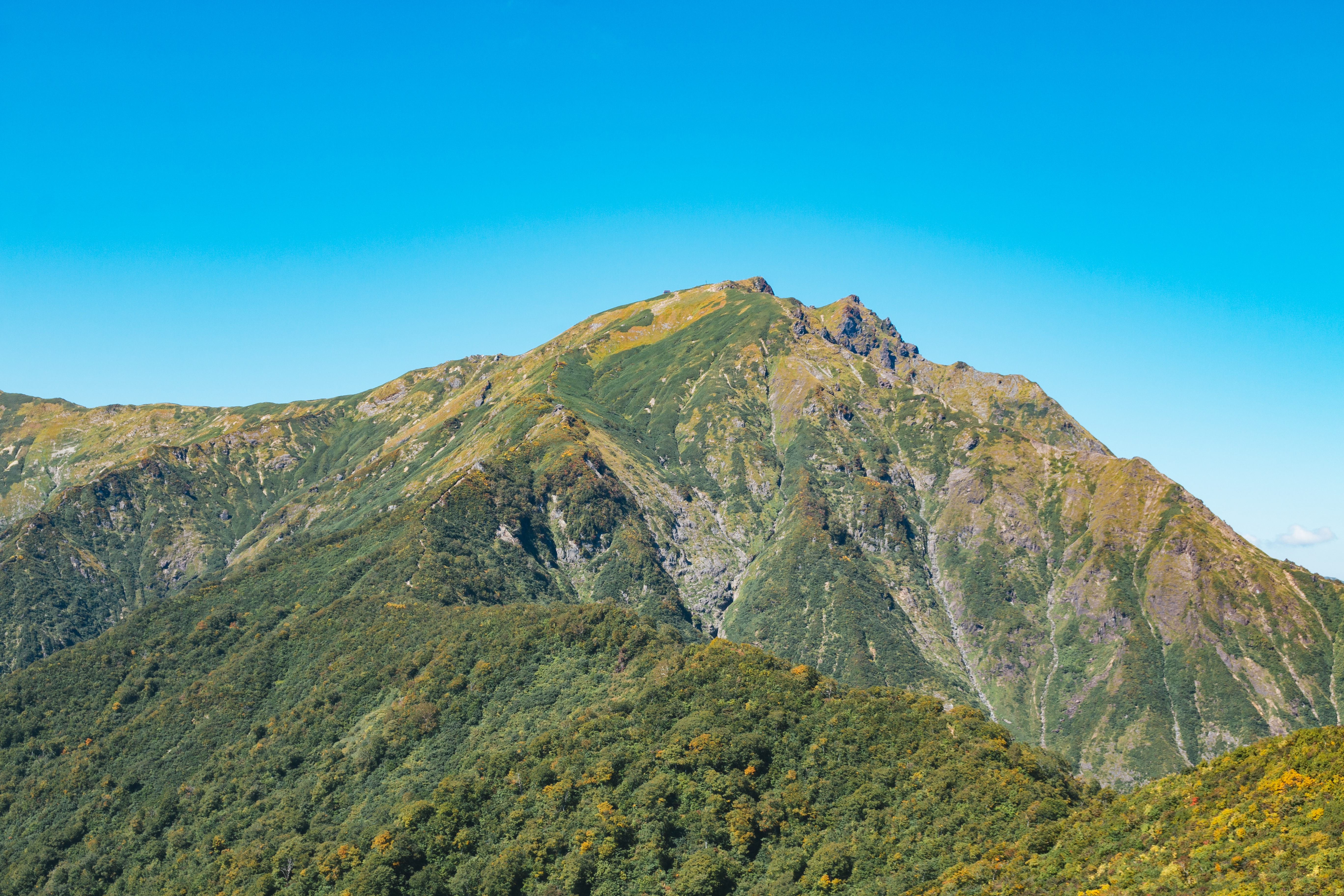 谷川岳 たにがわだけ の写真素材 ぱくたそ