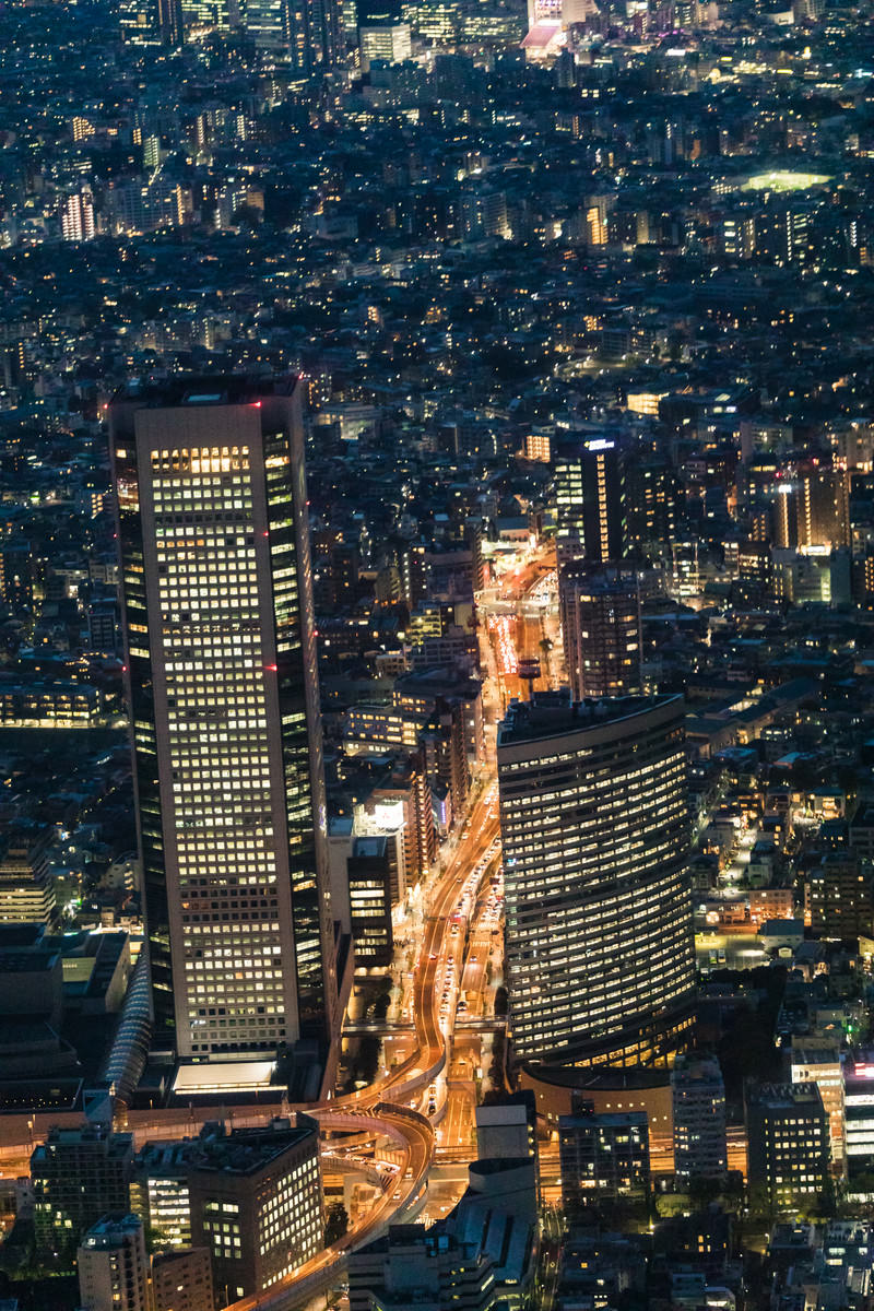 ヘリ遊覧の都市夜景の写真素材を拡大 トリミング加工 Jpg画像 ぱくたそ