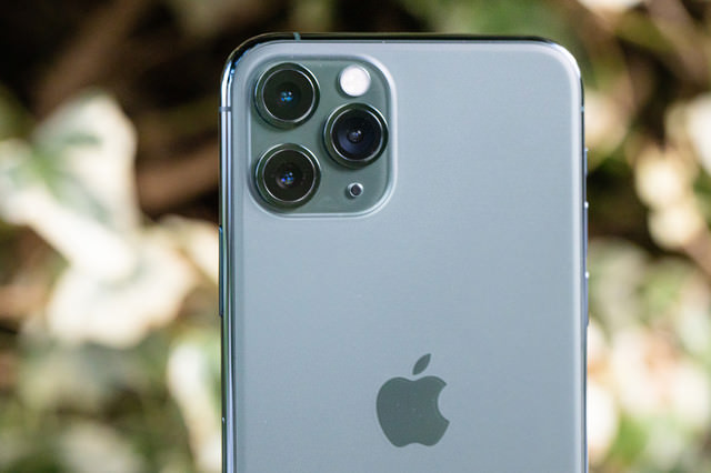 【画像】iPhoneのカメラ、とんでもないことが判明してしまうｗｗｗｗｗｗｗｗｗｗｗｗ（噂ですがみなさんどうですか？）